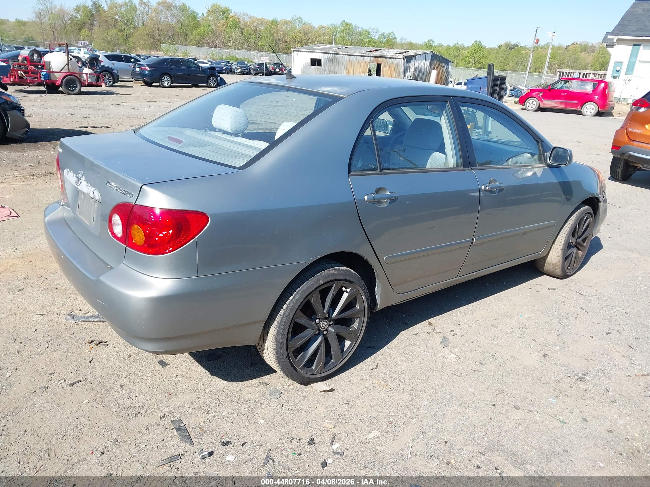 TOYOTA COROLLA image 4