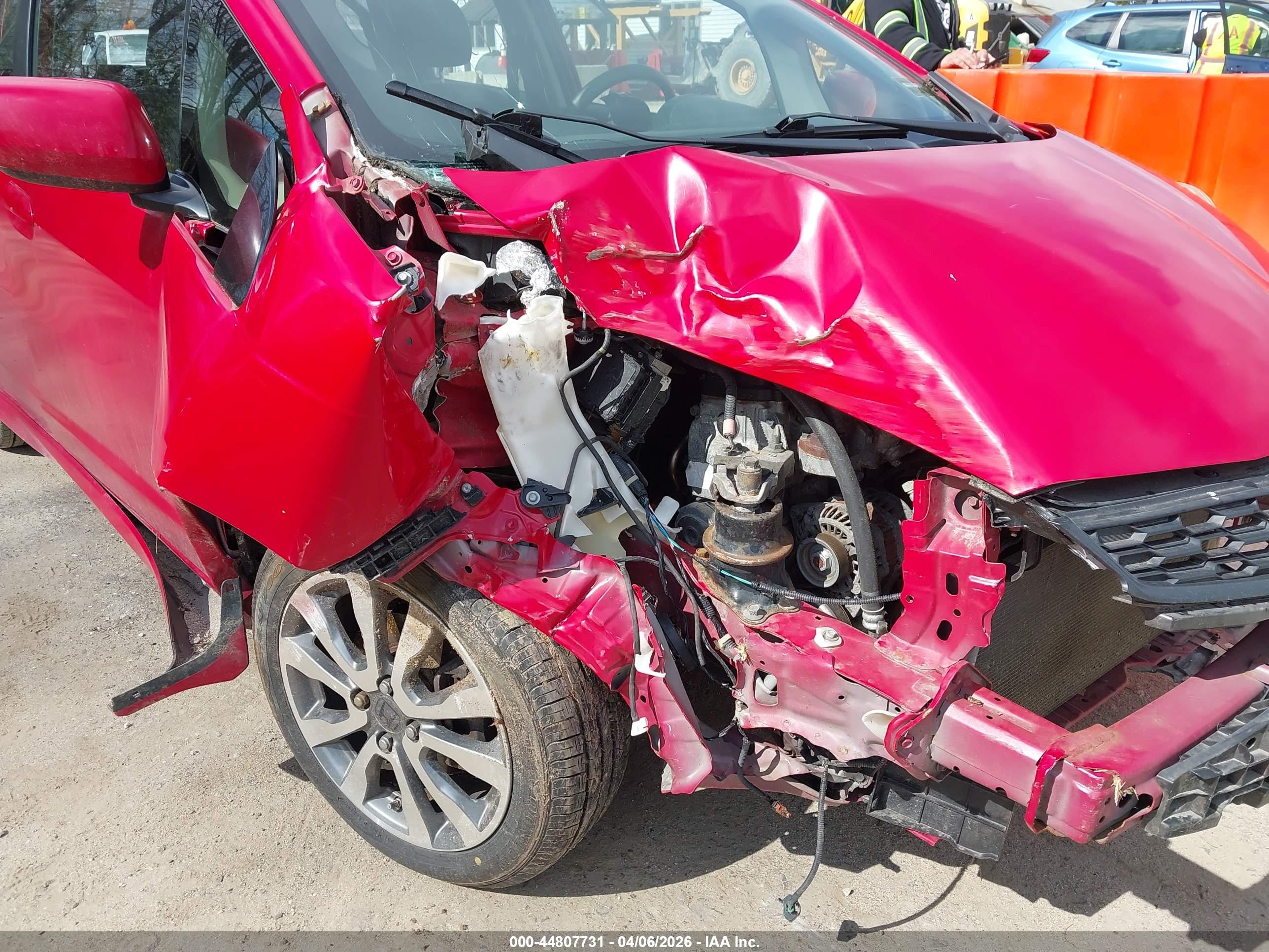 HONDA FIT image 6