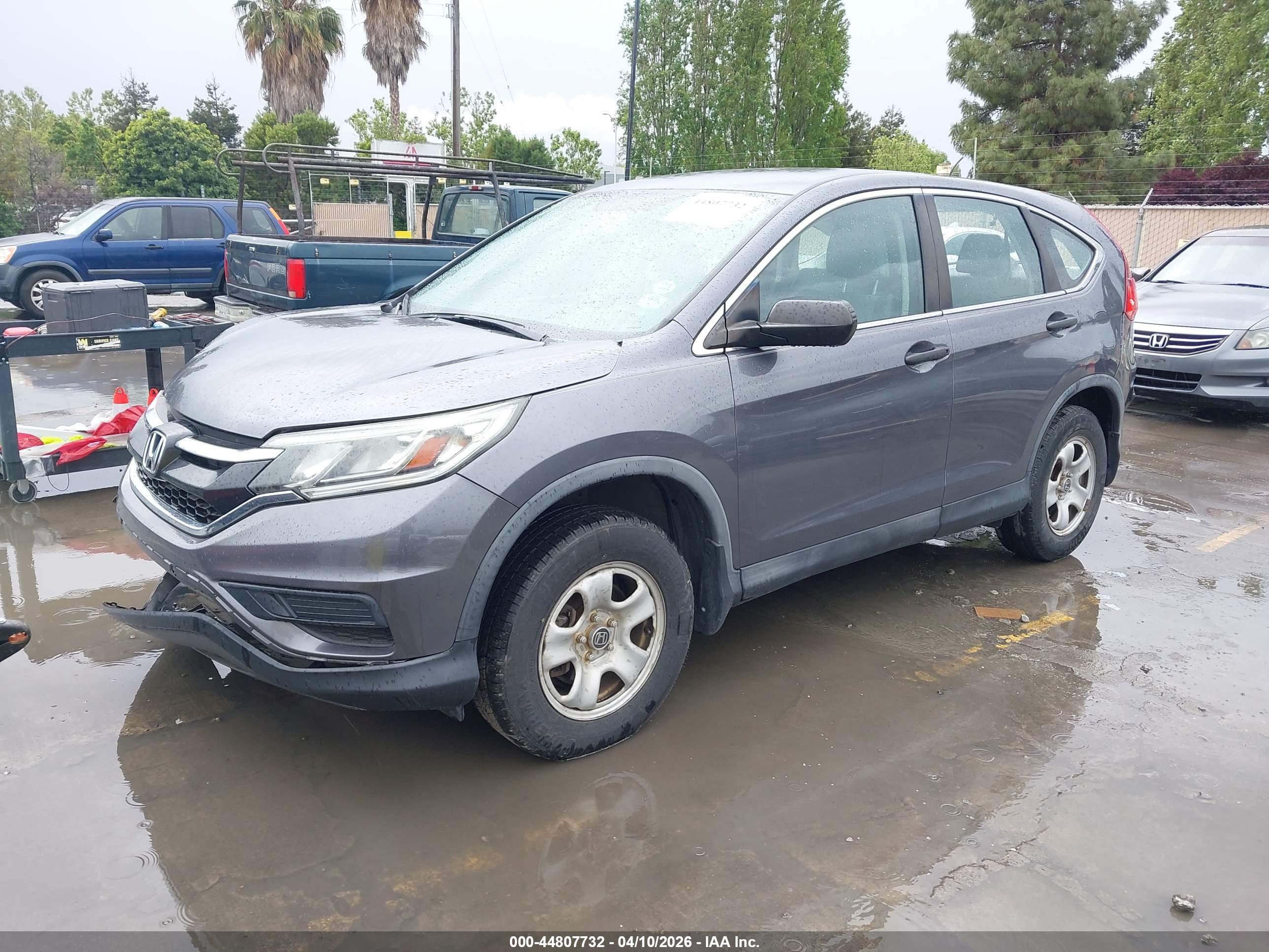 HONDA CR-V image 2