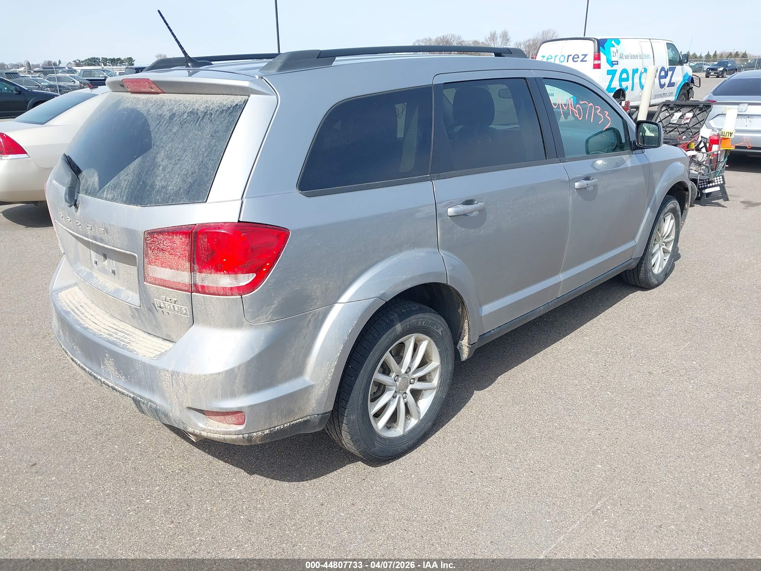 DODGE JOURNEY image 4