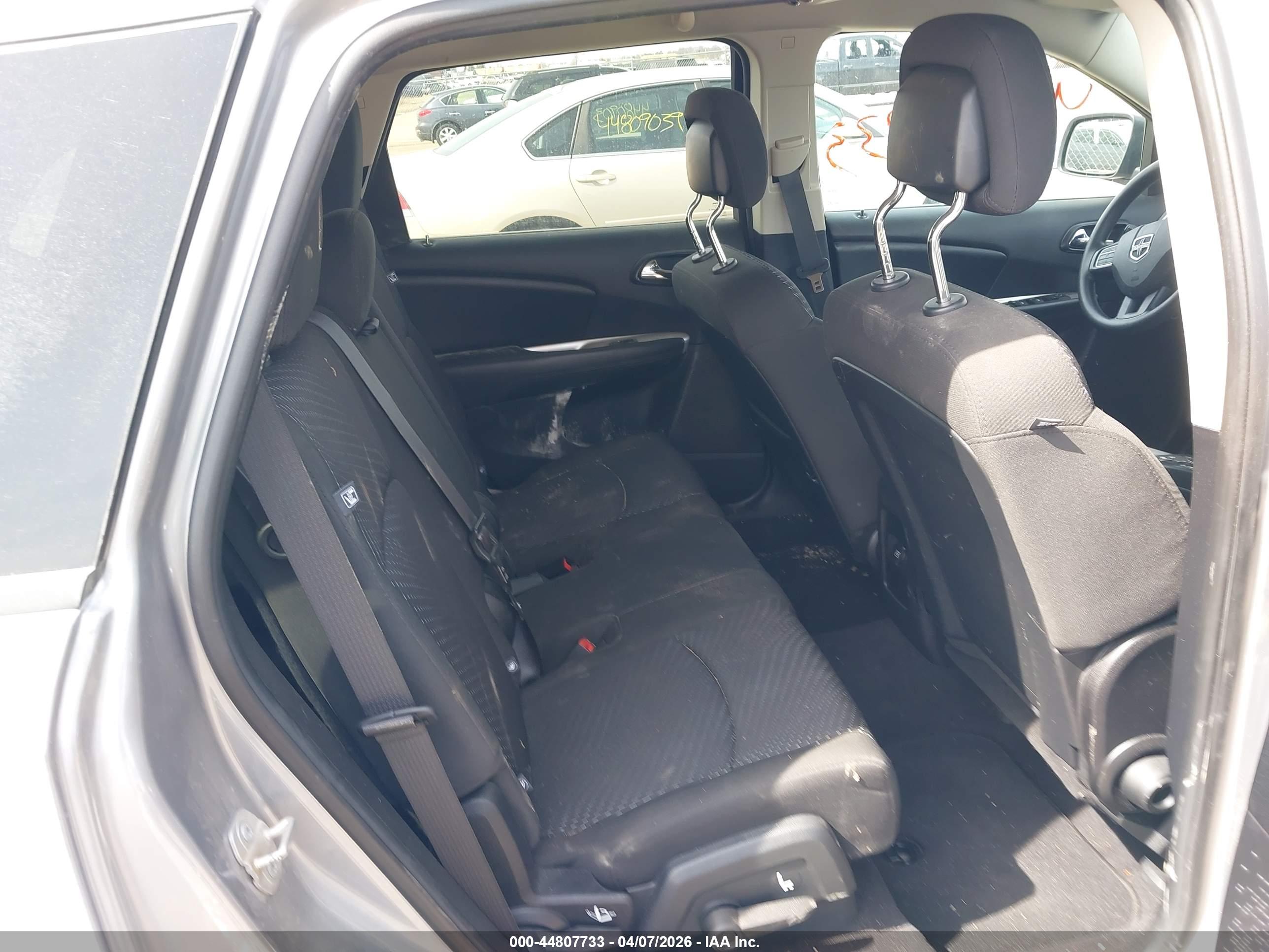 DODGE JOURNEY image 8