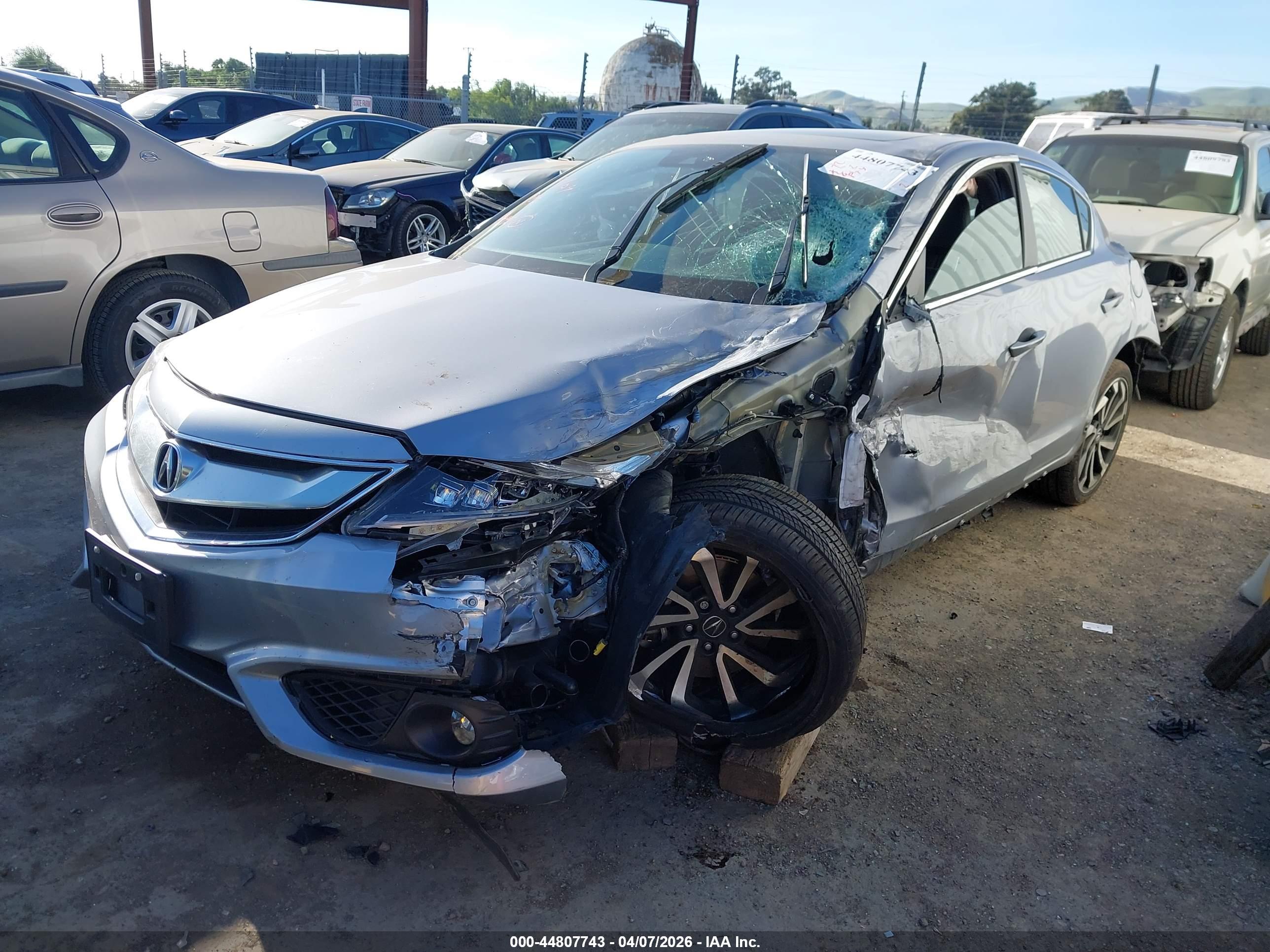 ACURA ILX image 2