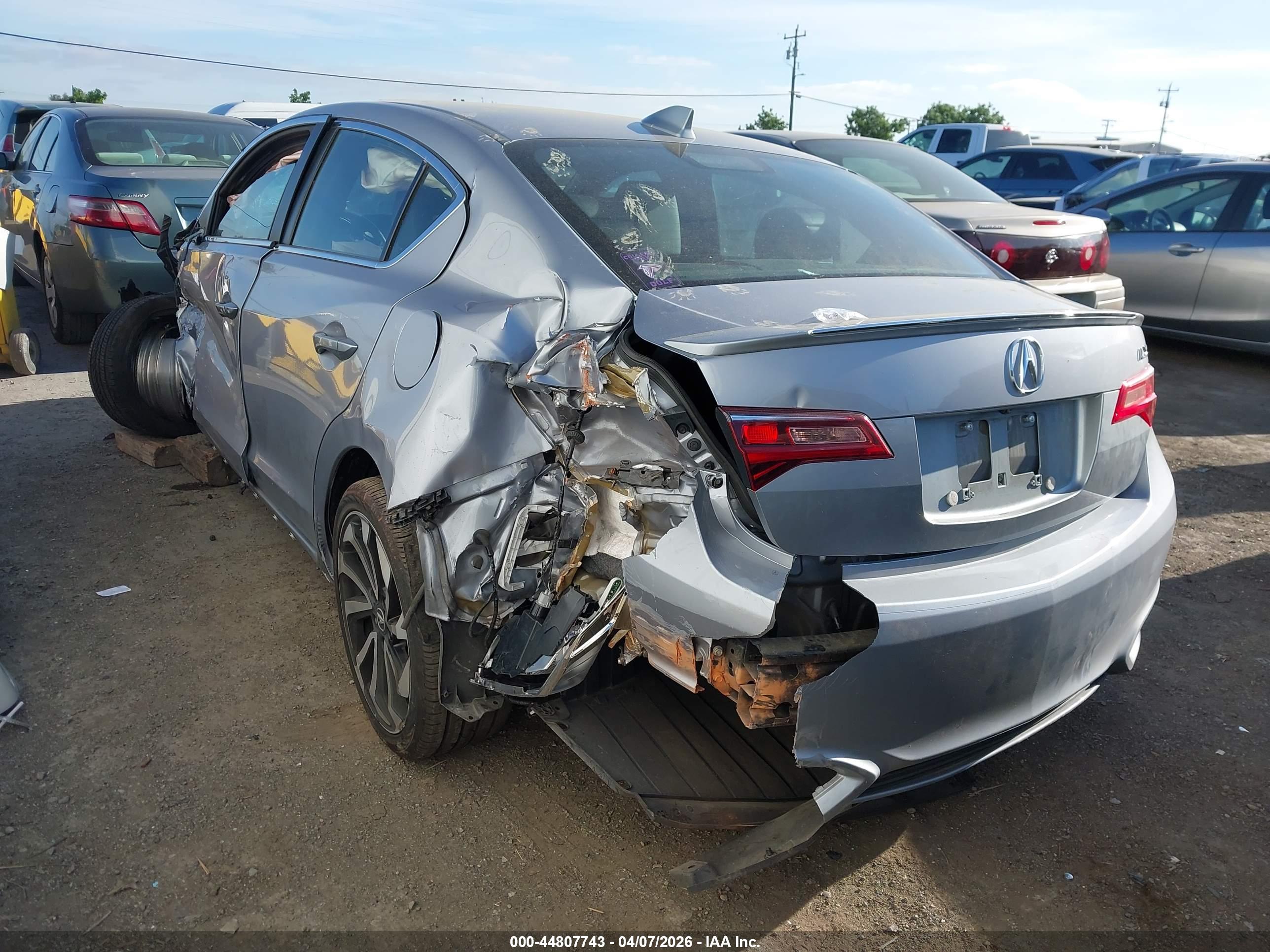 ACURA ILX image 3