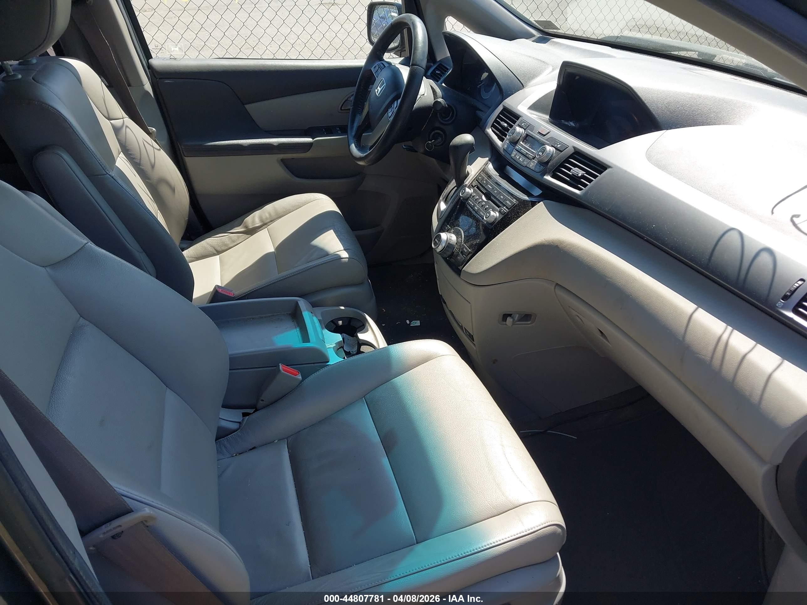 HONDA ODYSSEY image 5
