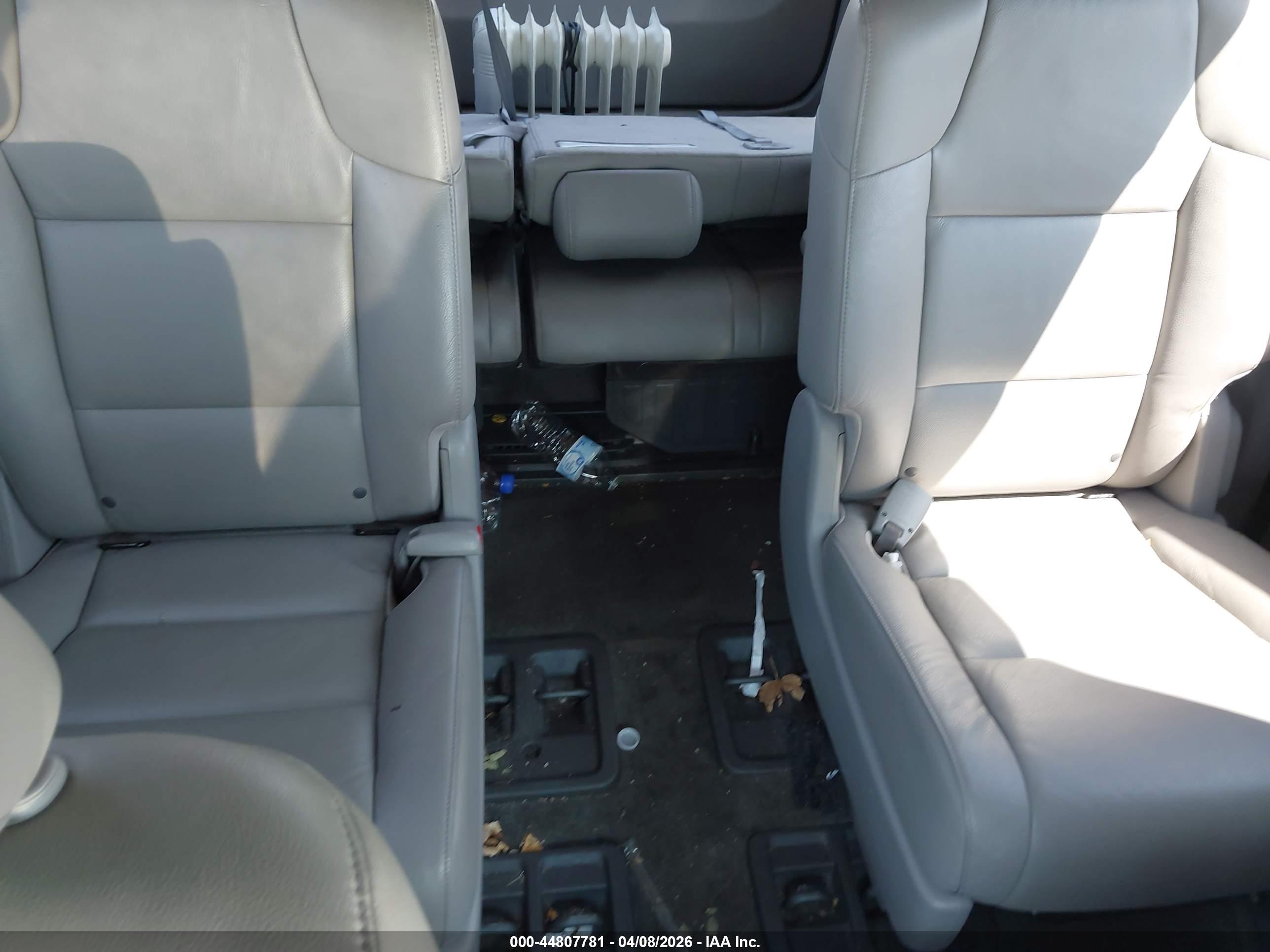 HONDA ODYSSEY image 8