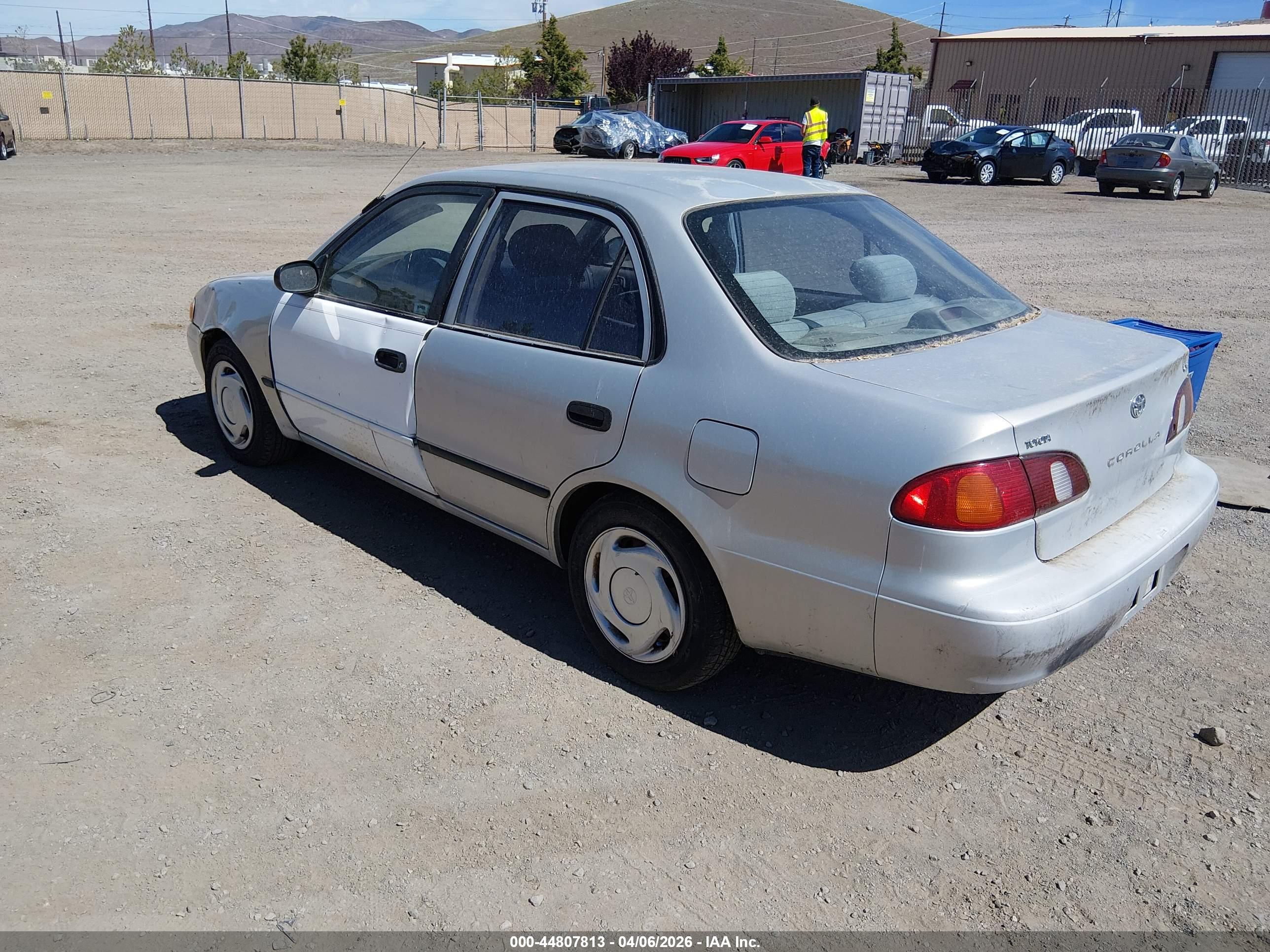 TOYOTA COROLLA image 3