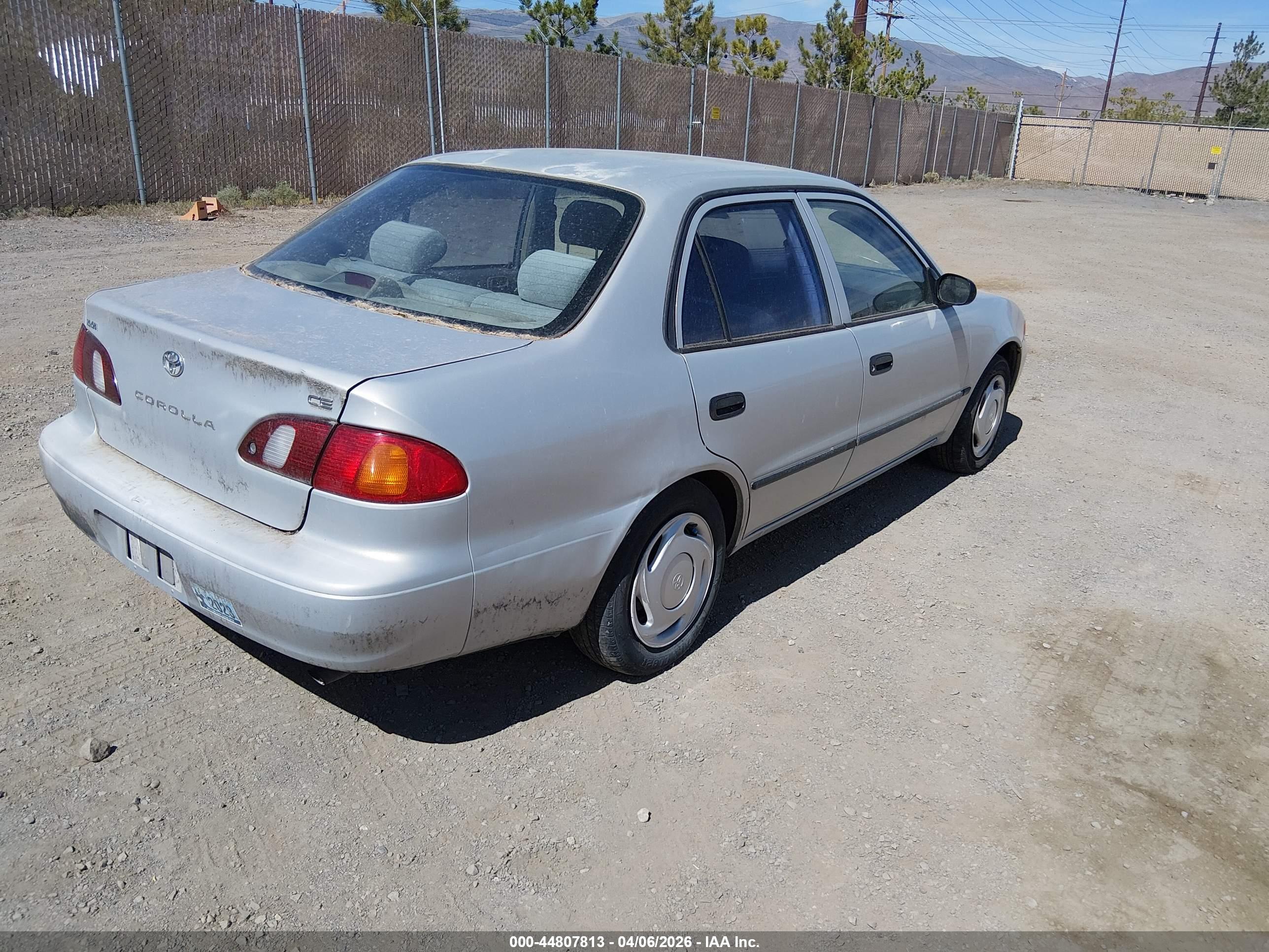 TOYOTA COROLLA image 4