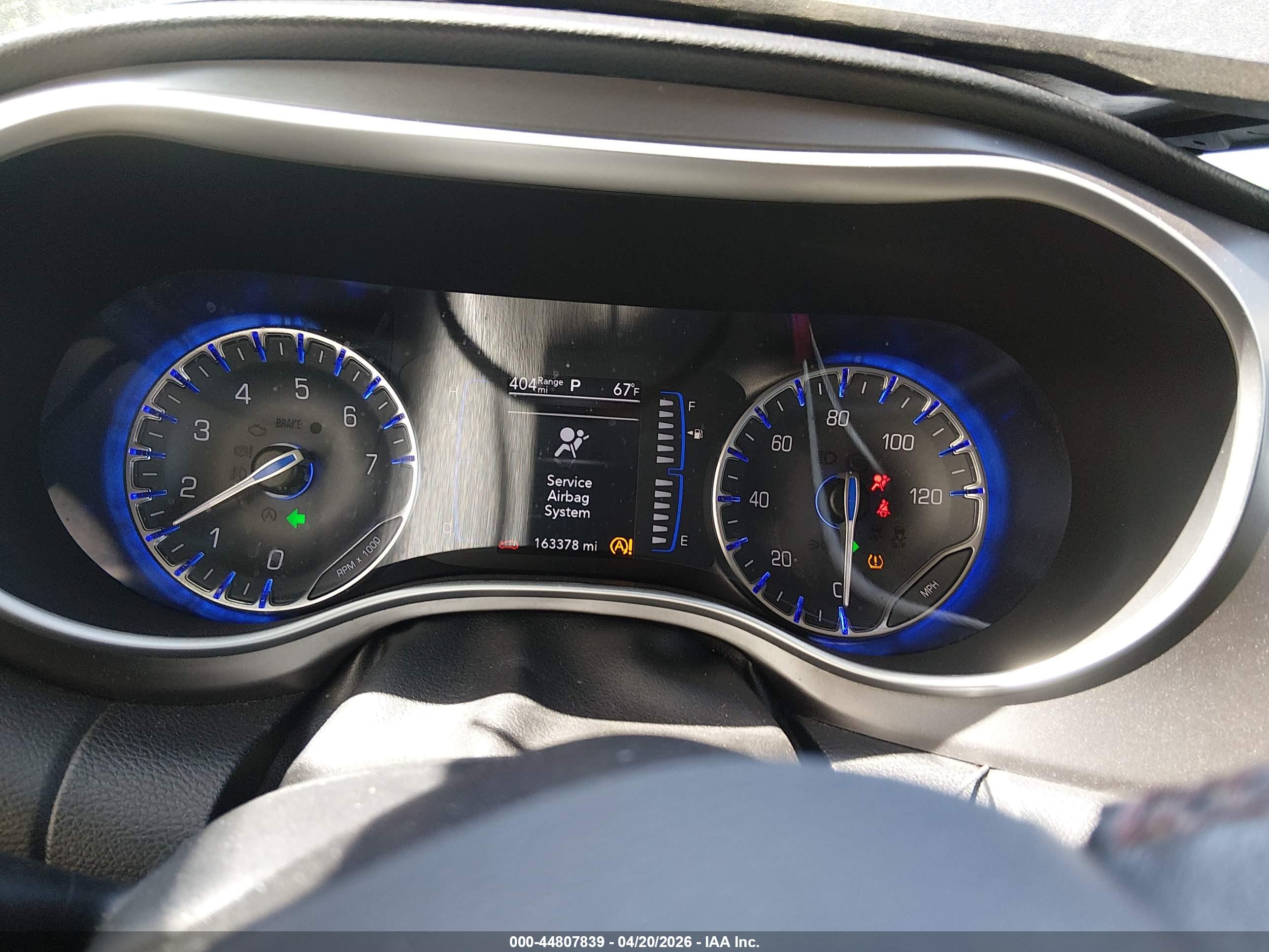 CHRYSLER PACIFICA image 7