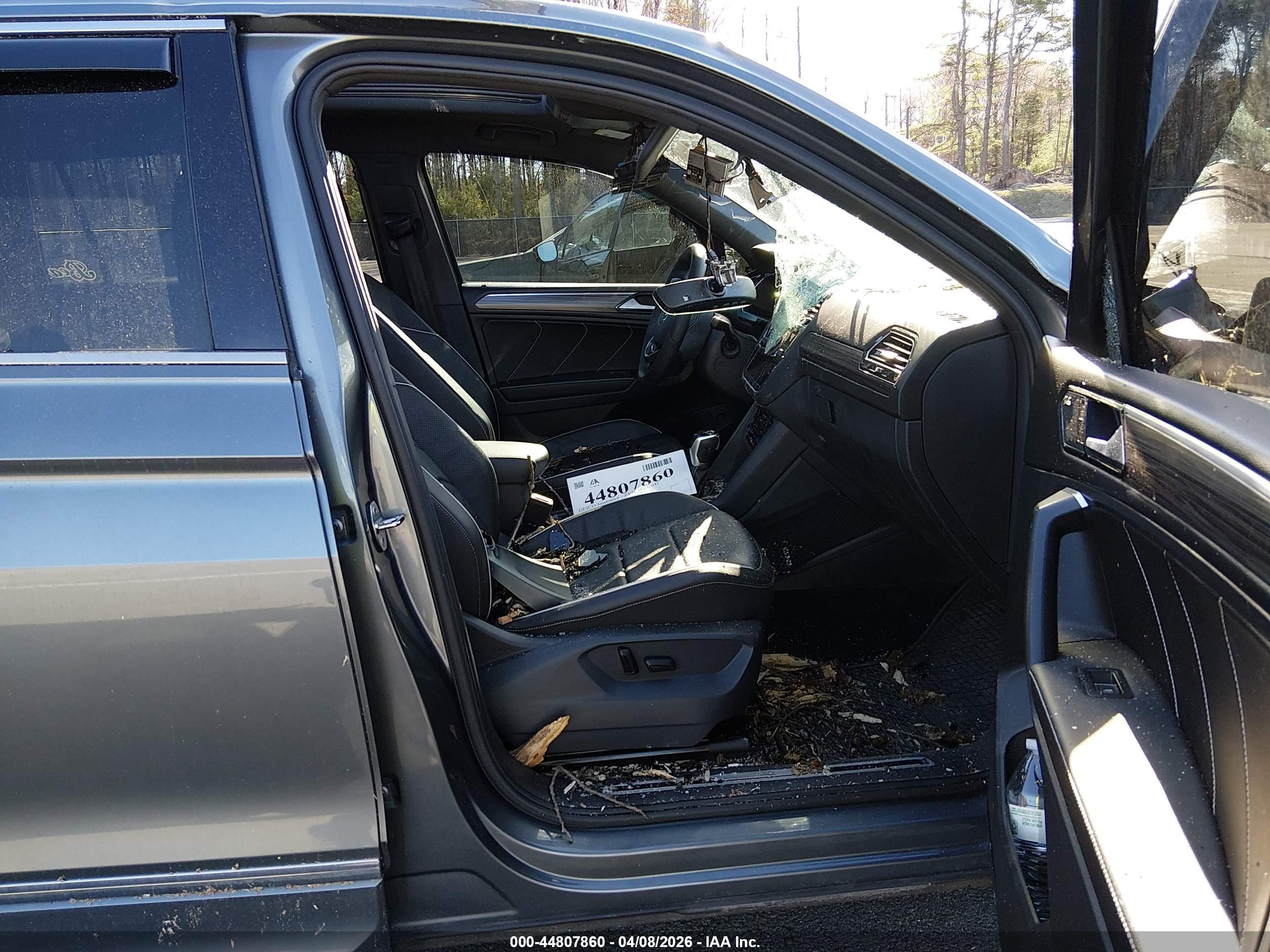 VOLKSWAGEN TIGUAN image 5