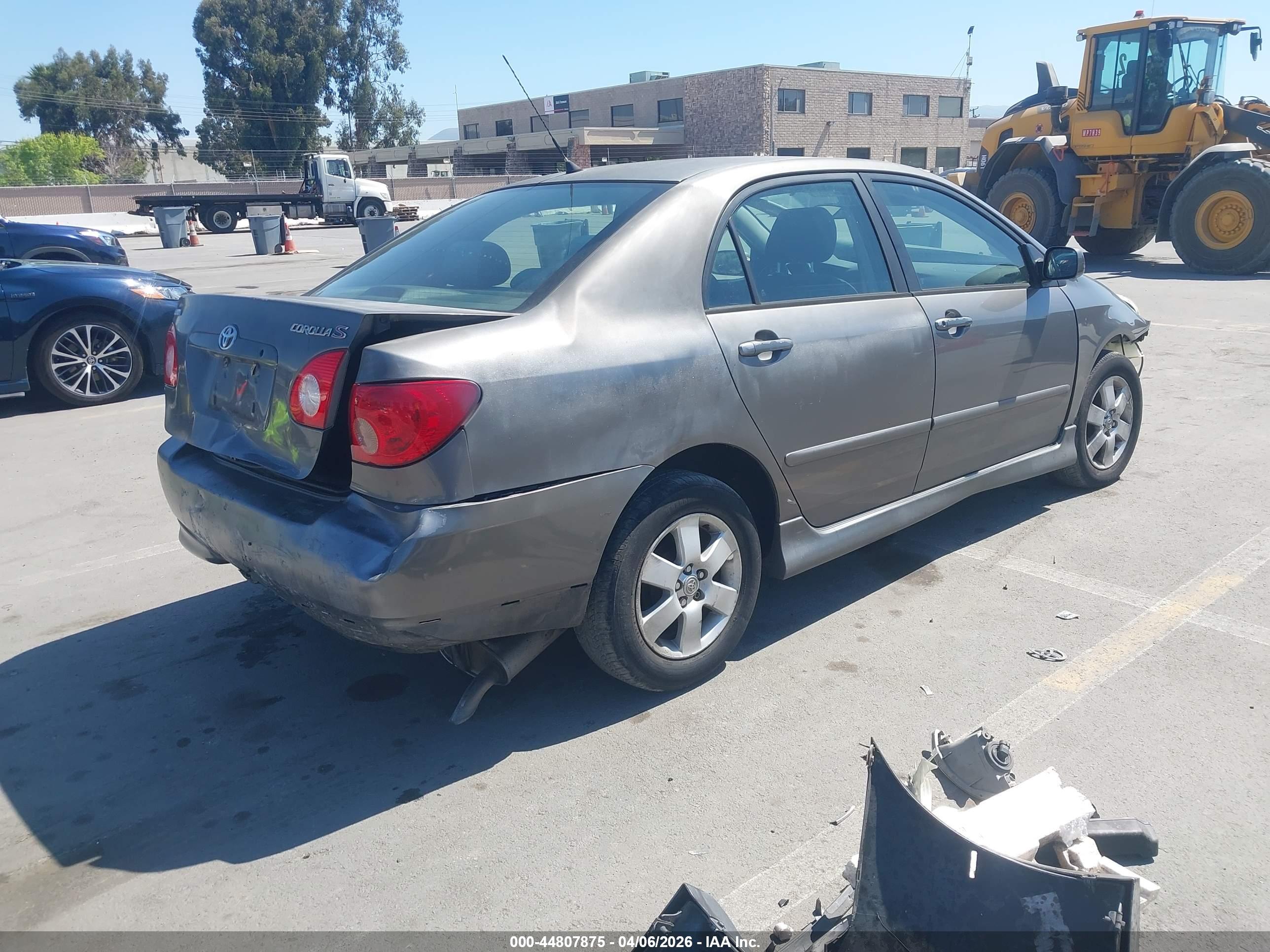 TOYOTA COROLLA image 4