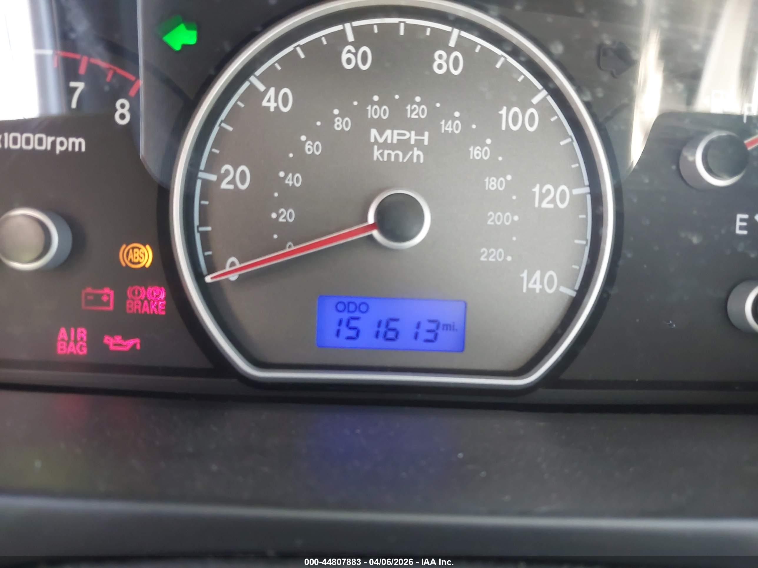 HYUNDAI ELANTRA image 7