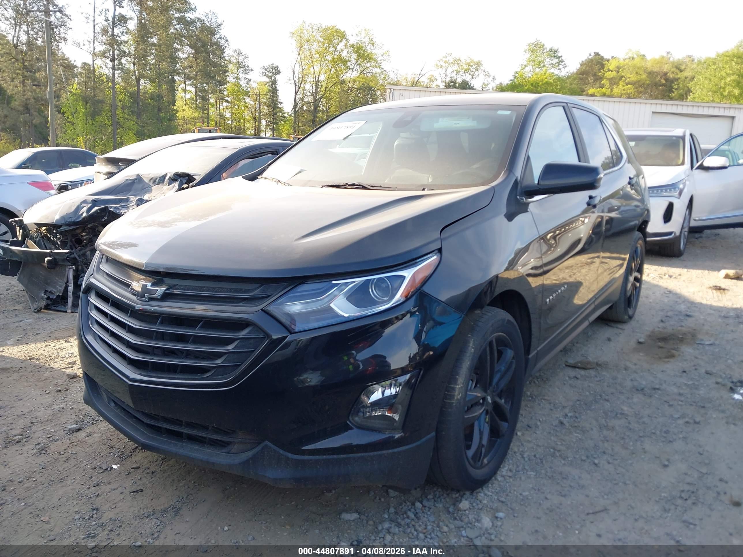 CHEVROLET EQUINOX image 2