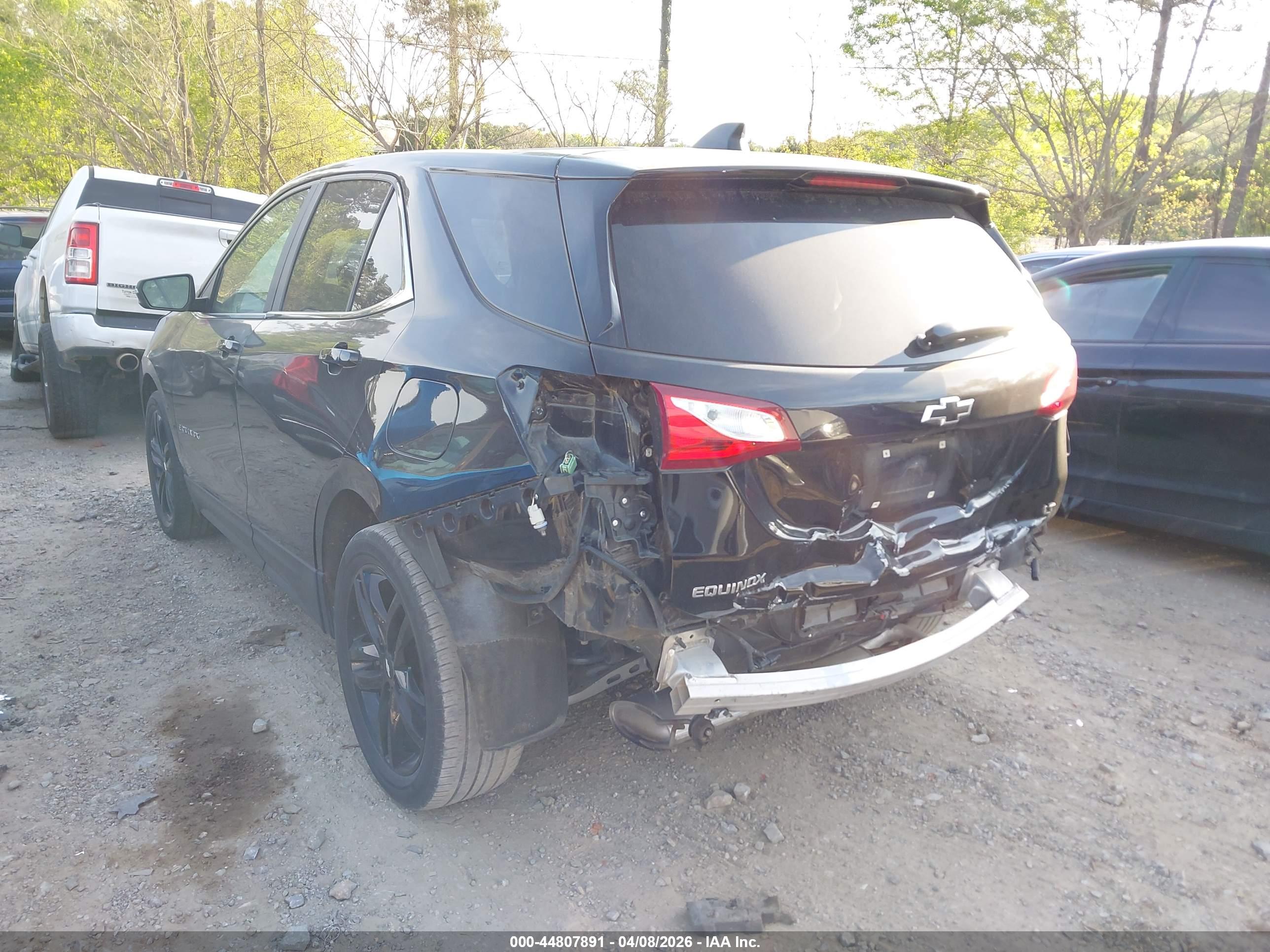 CHEVROLET EQUINOX image 3