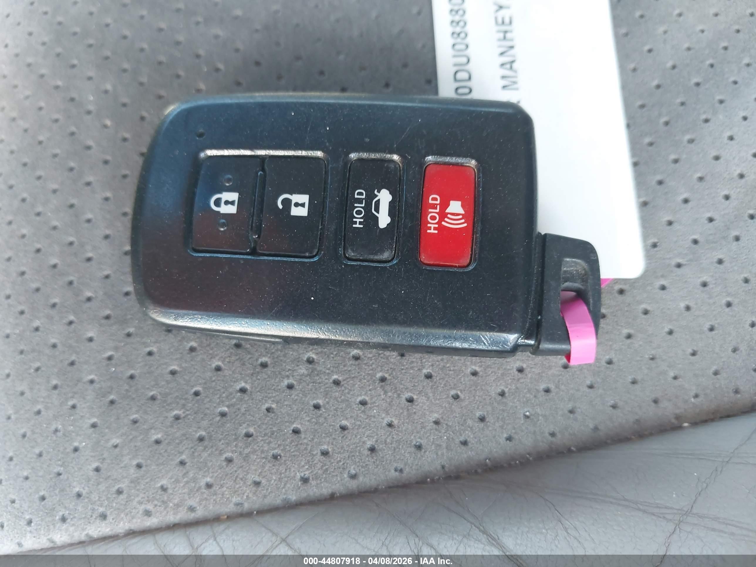 TOYOTA CAMRY image 11