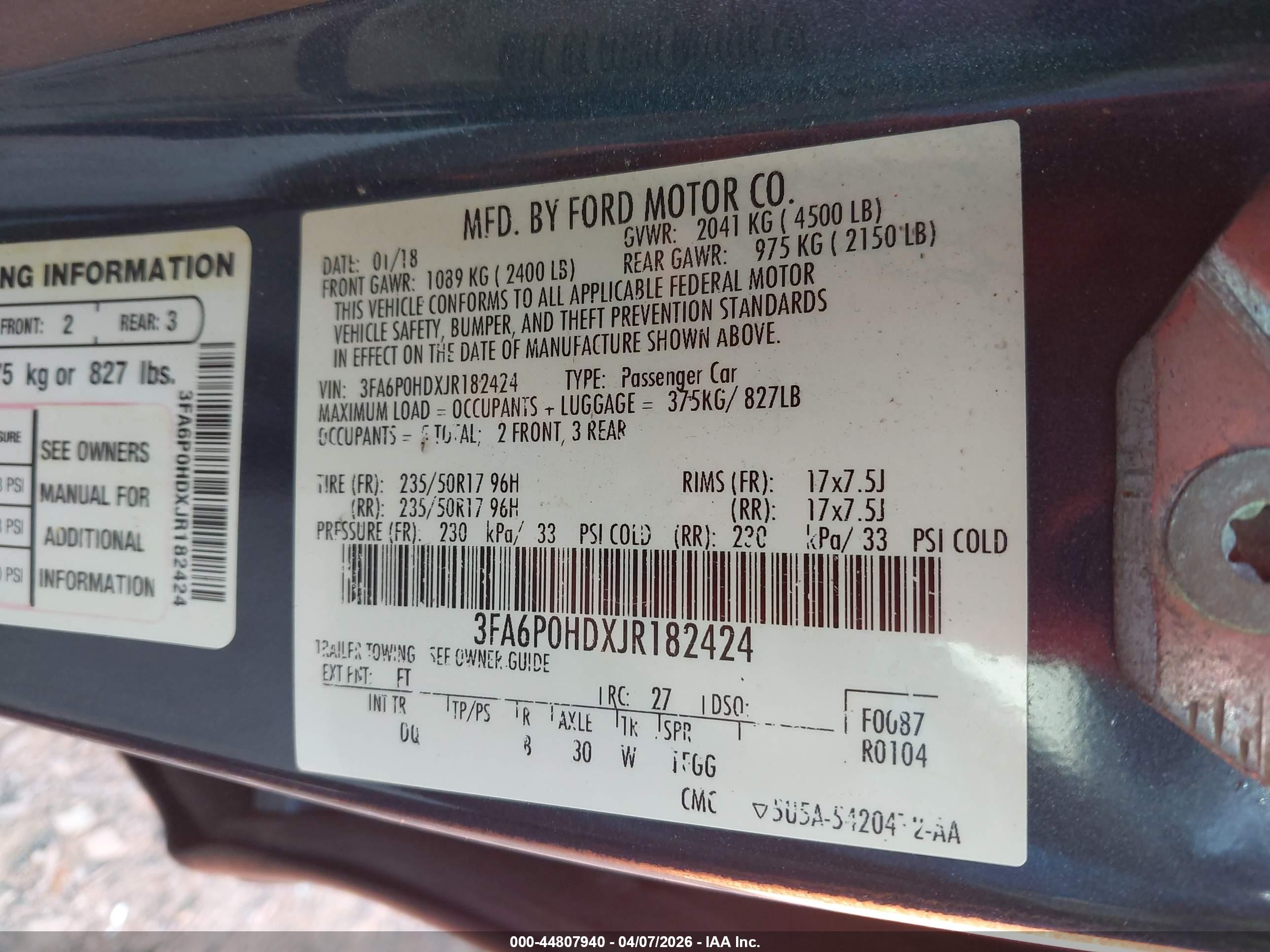 FORD FUSION image 9