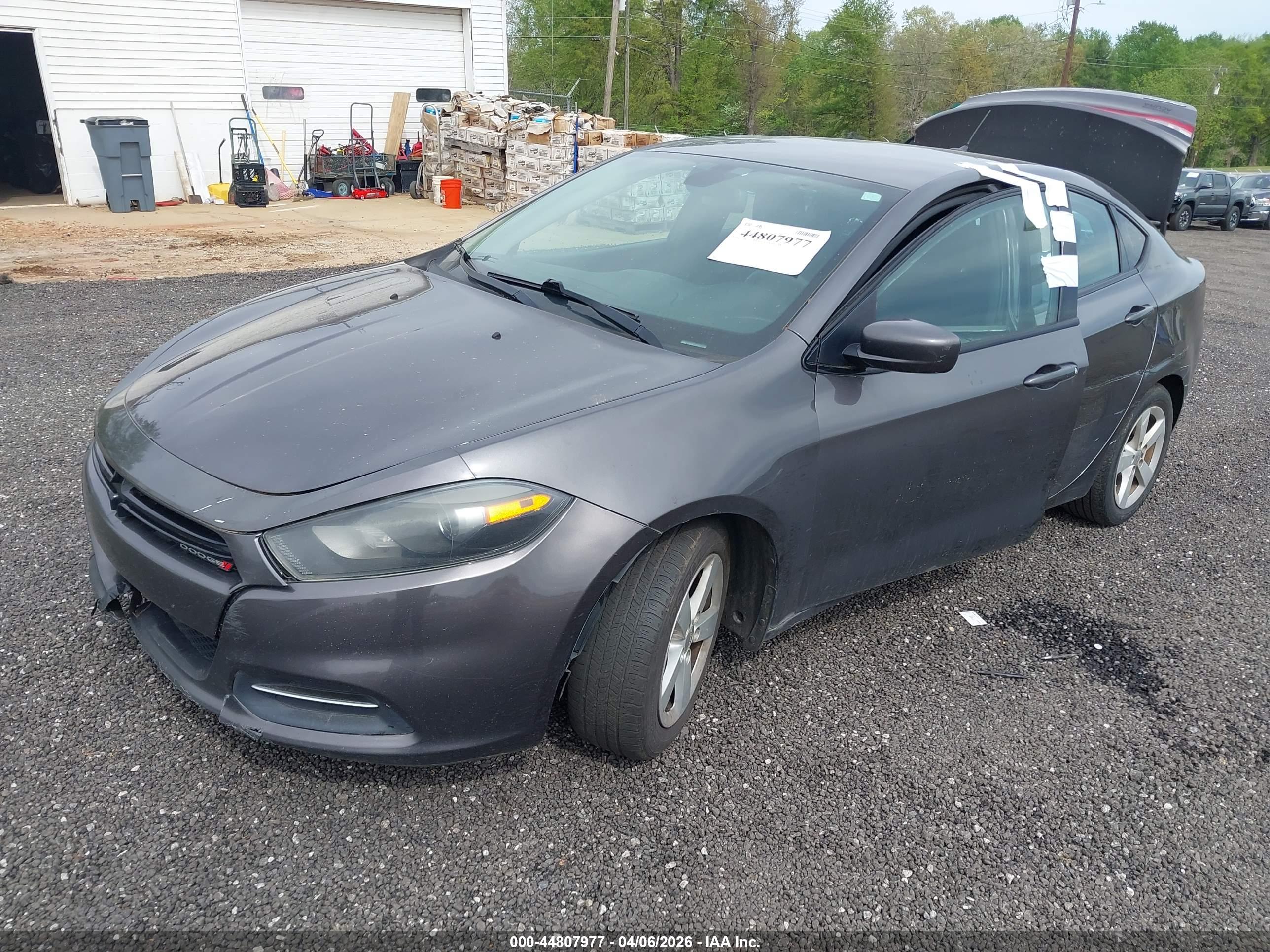 DODGE DART image 2