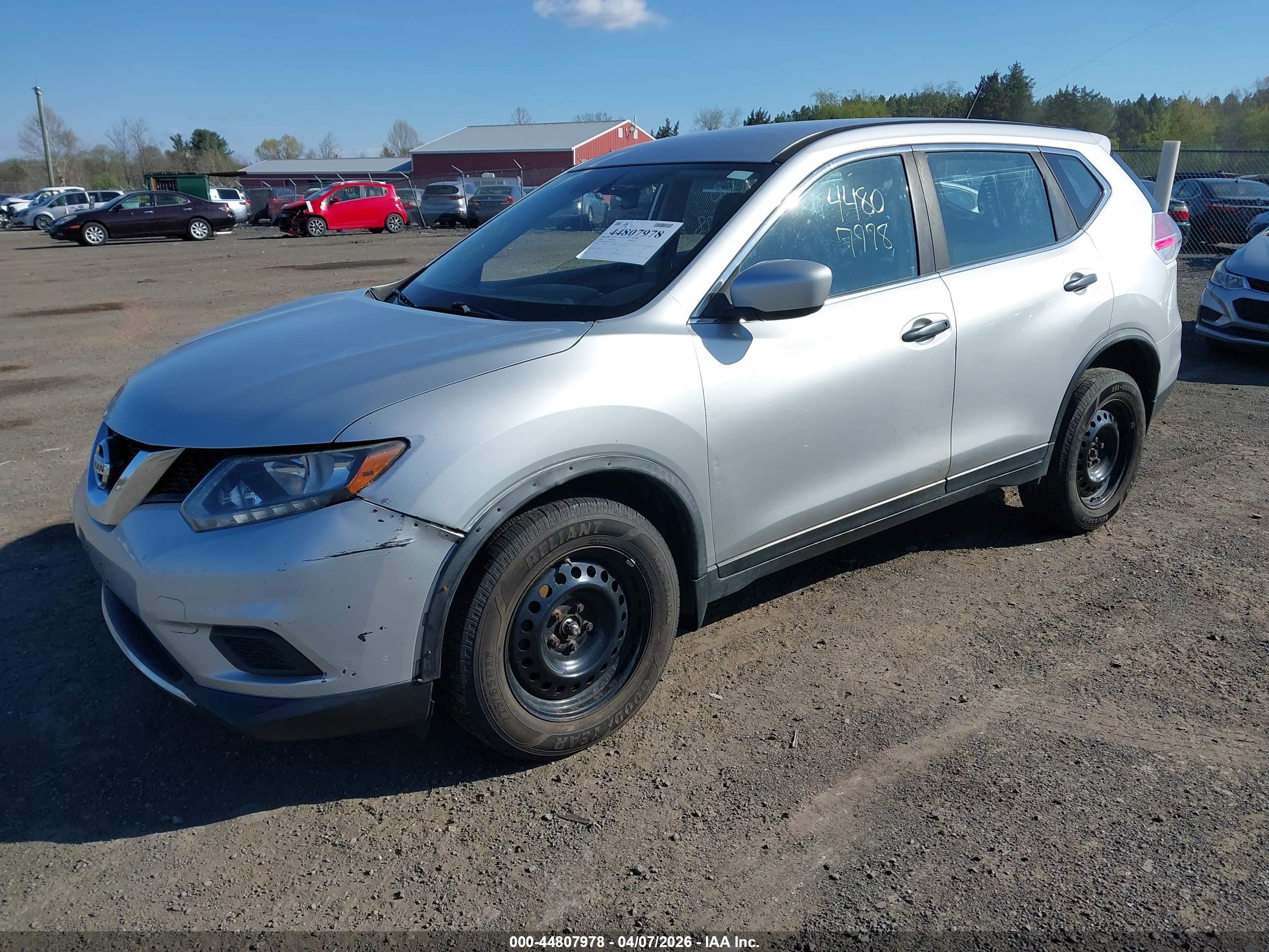 NISSAN ROGUE image 2