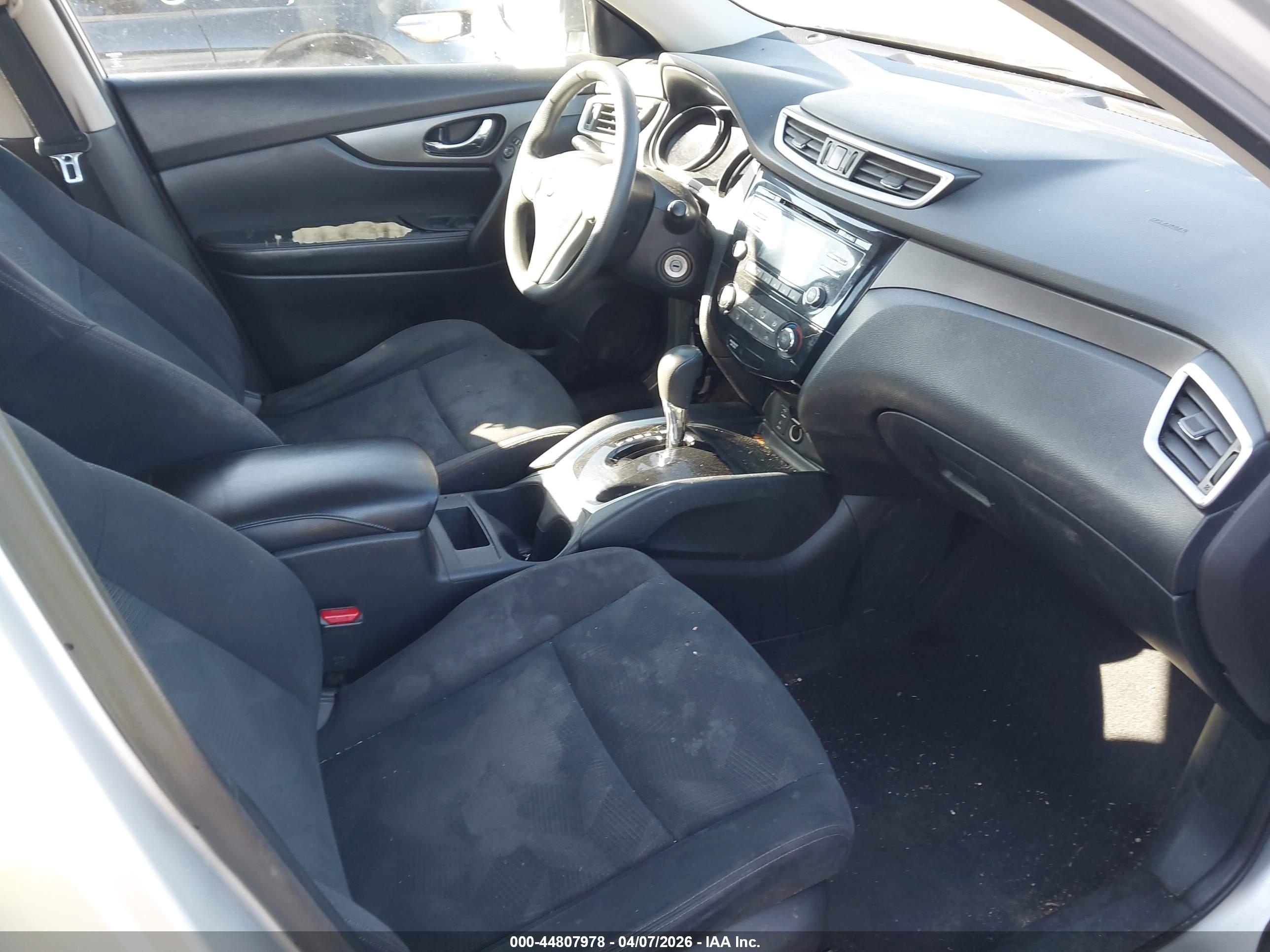 NISSAN ROGUE image 5