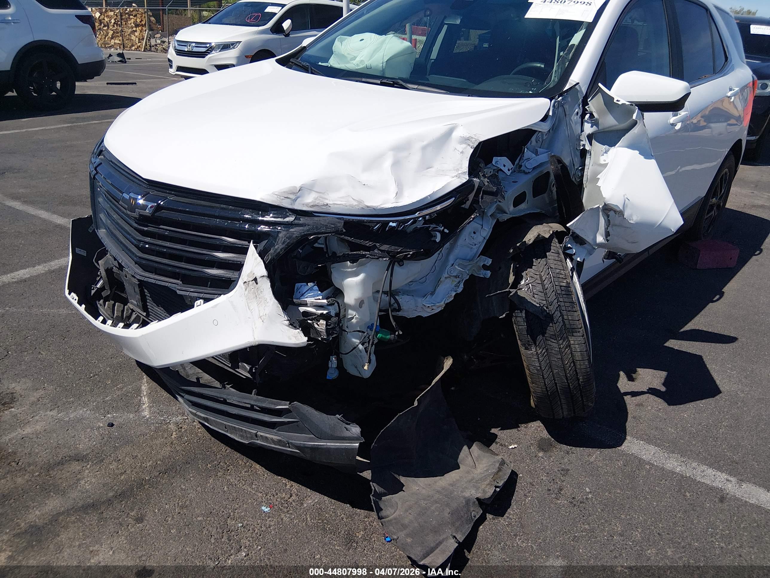 CHEVROLET EQUINOX image 6