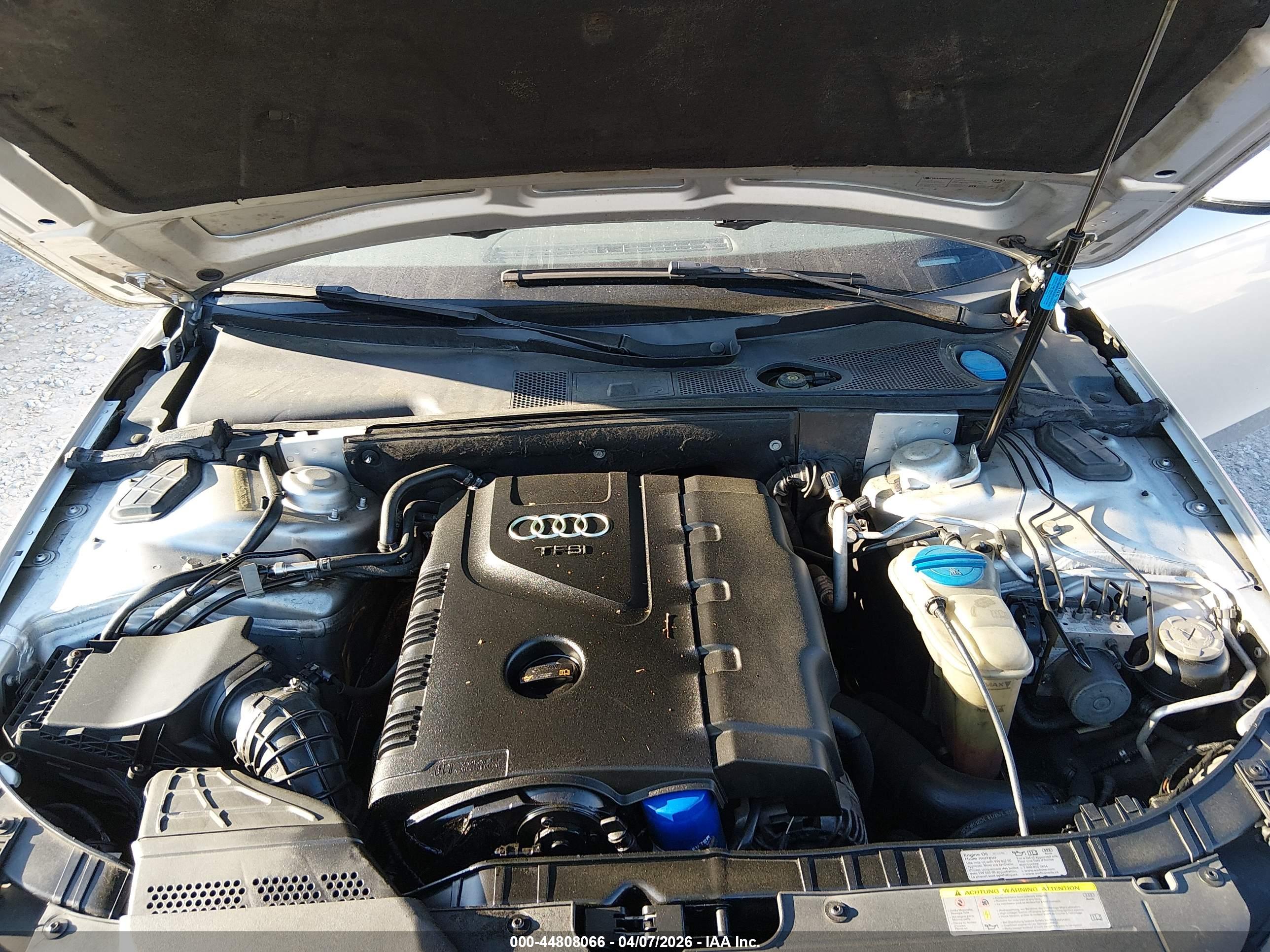 AUDI A4 image 10