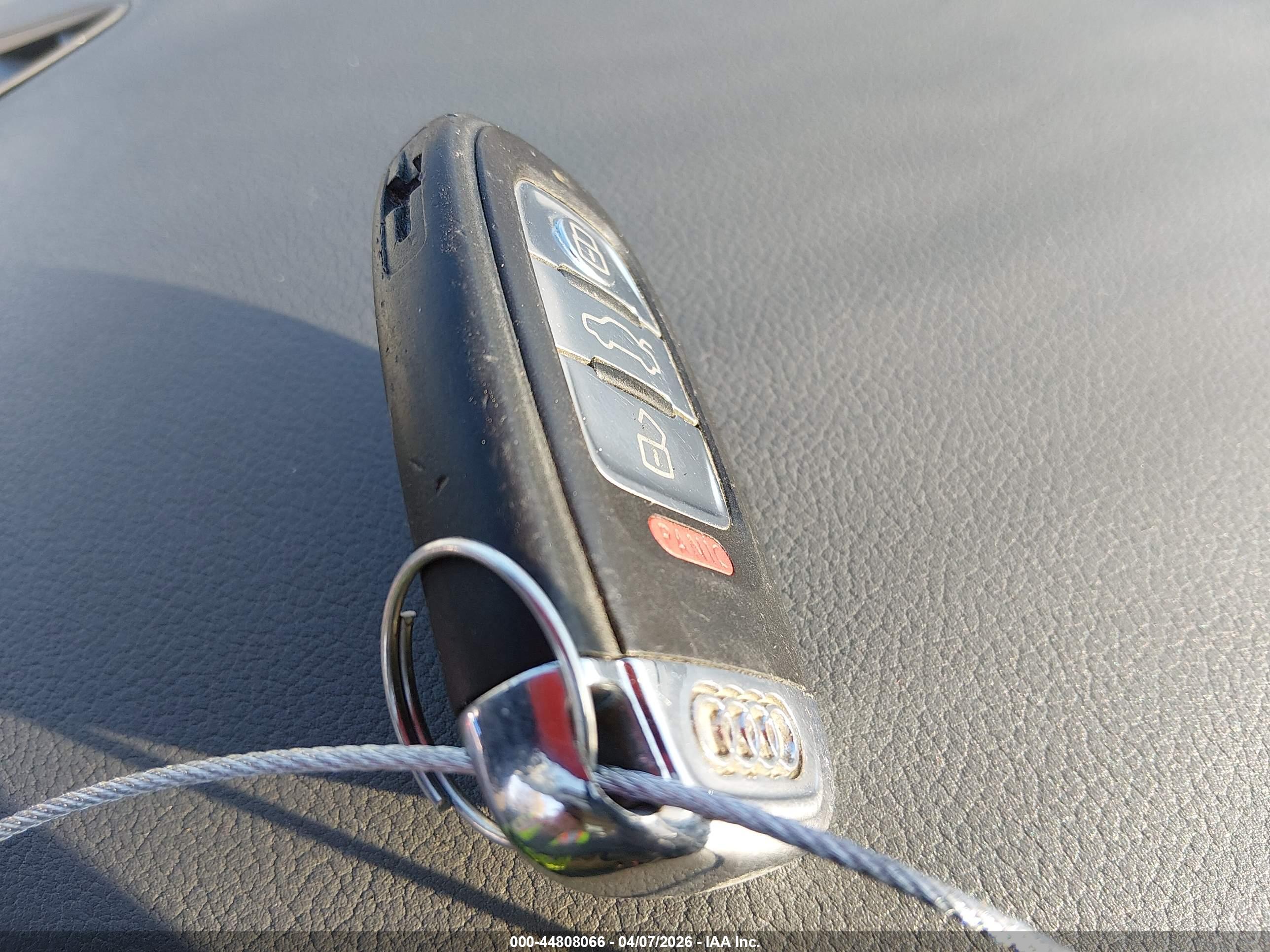 AUDI A4 image 11