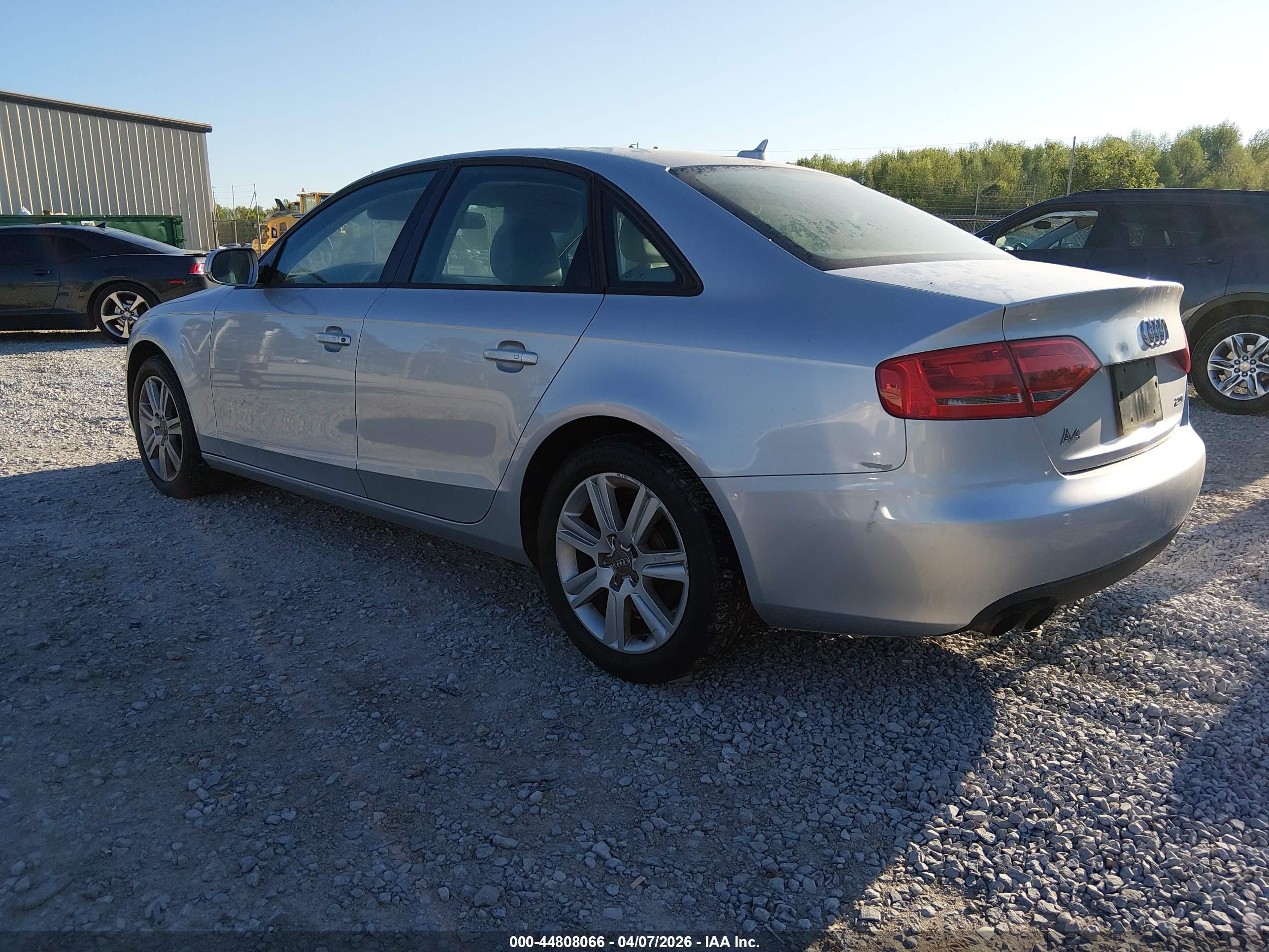 AUDI A4 image 3