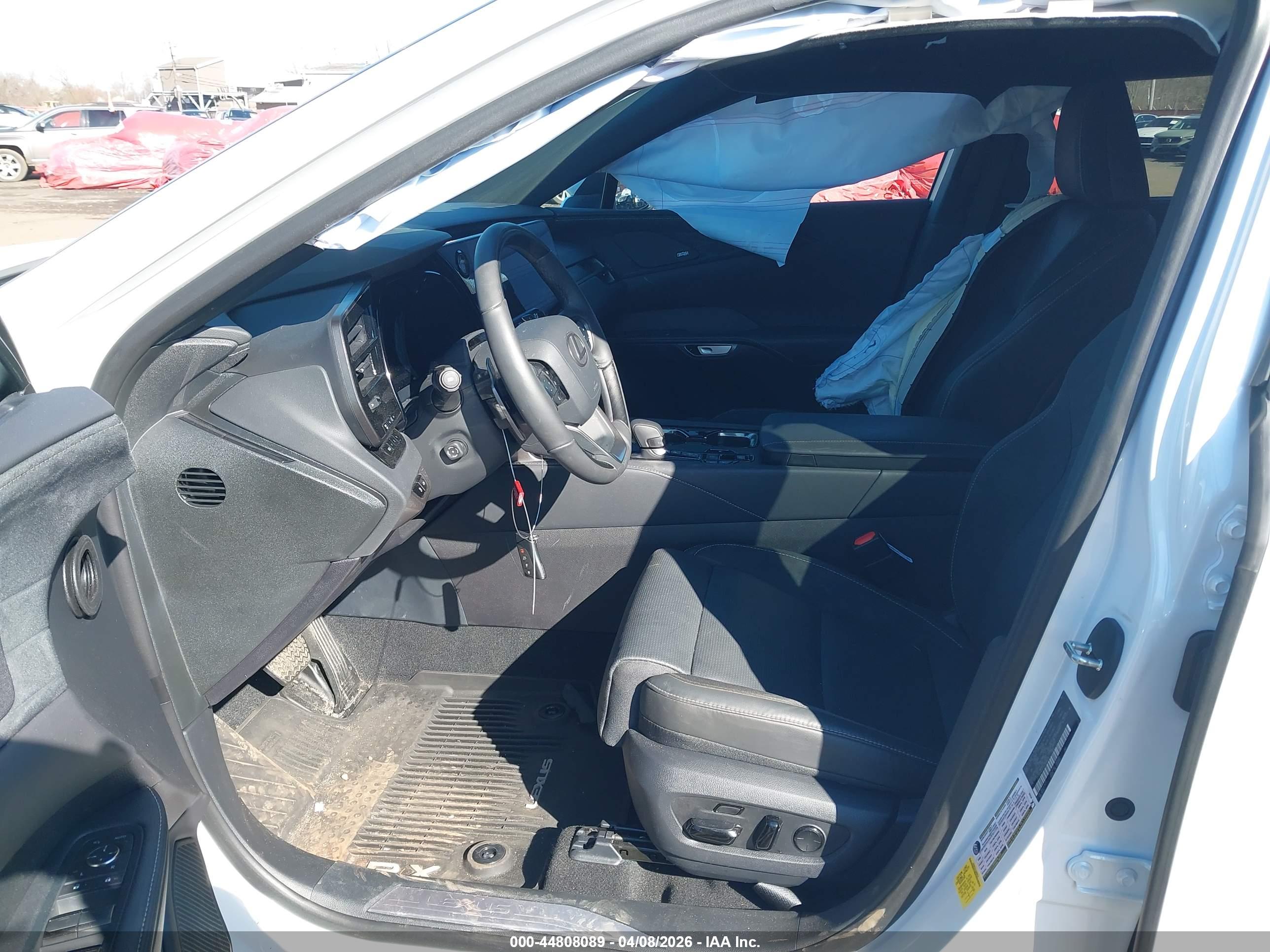 LEXUS RX image 5