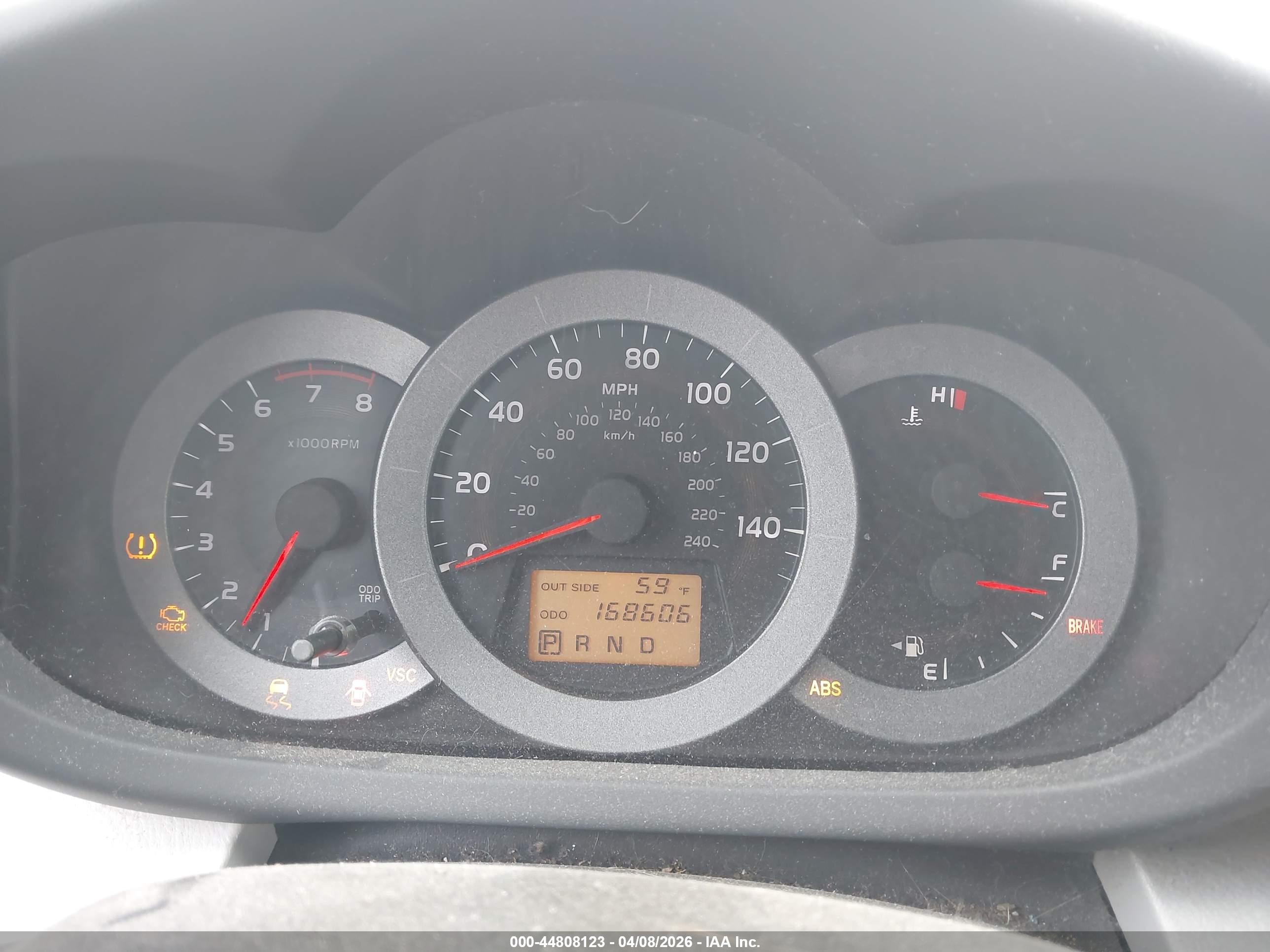 TOYOTA RAV4 image 7
