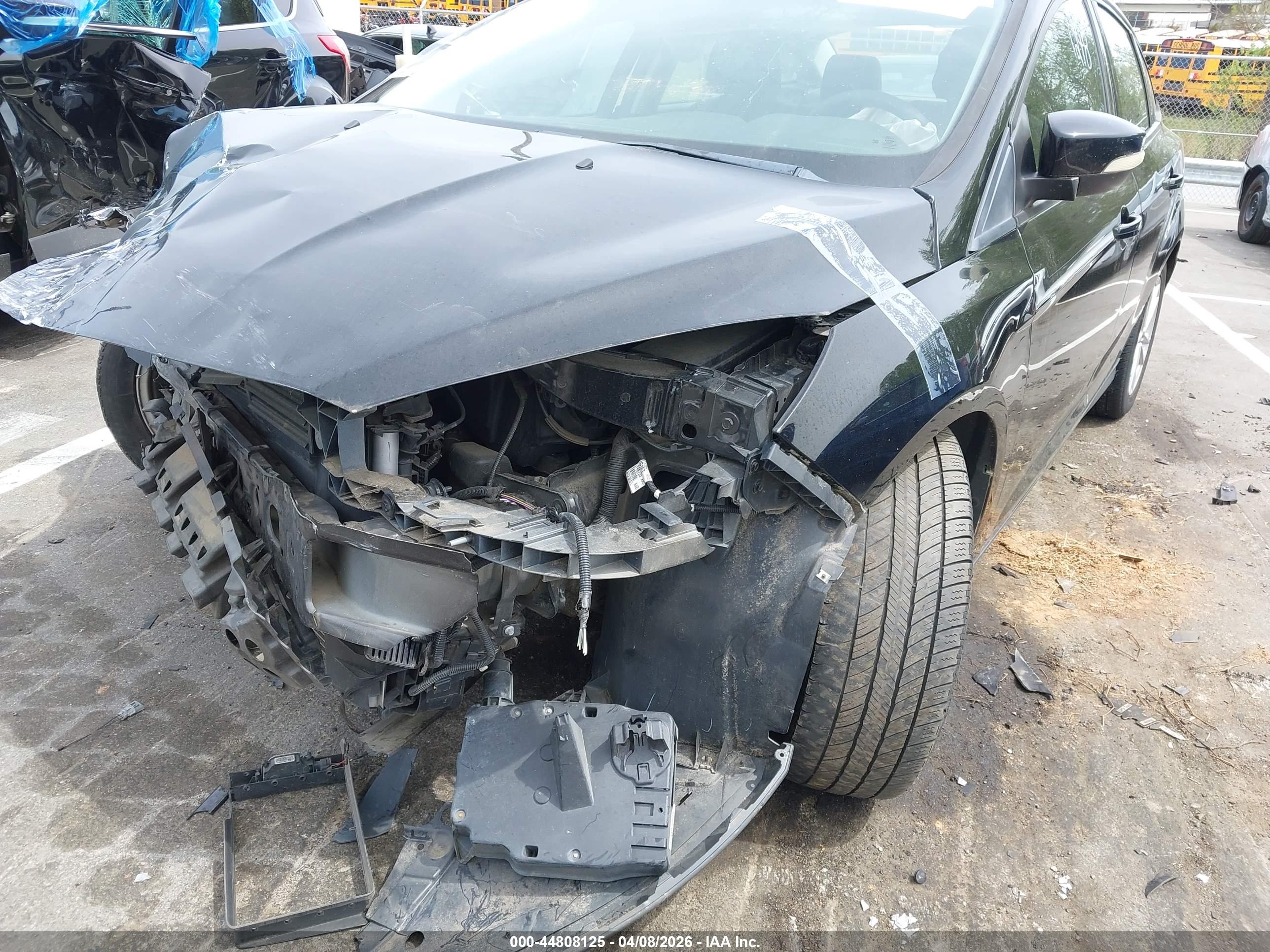 FORD FOCUS image 6