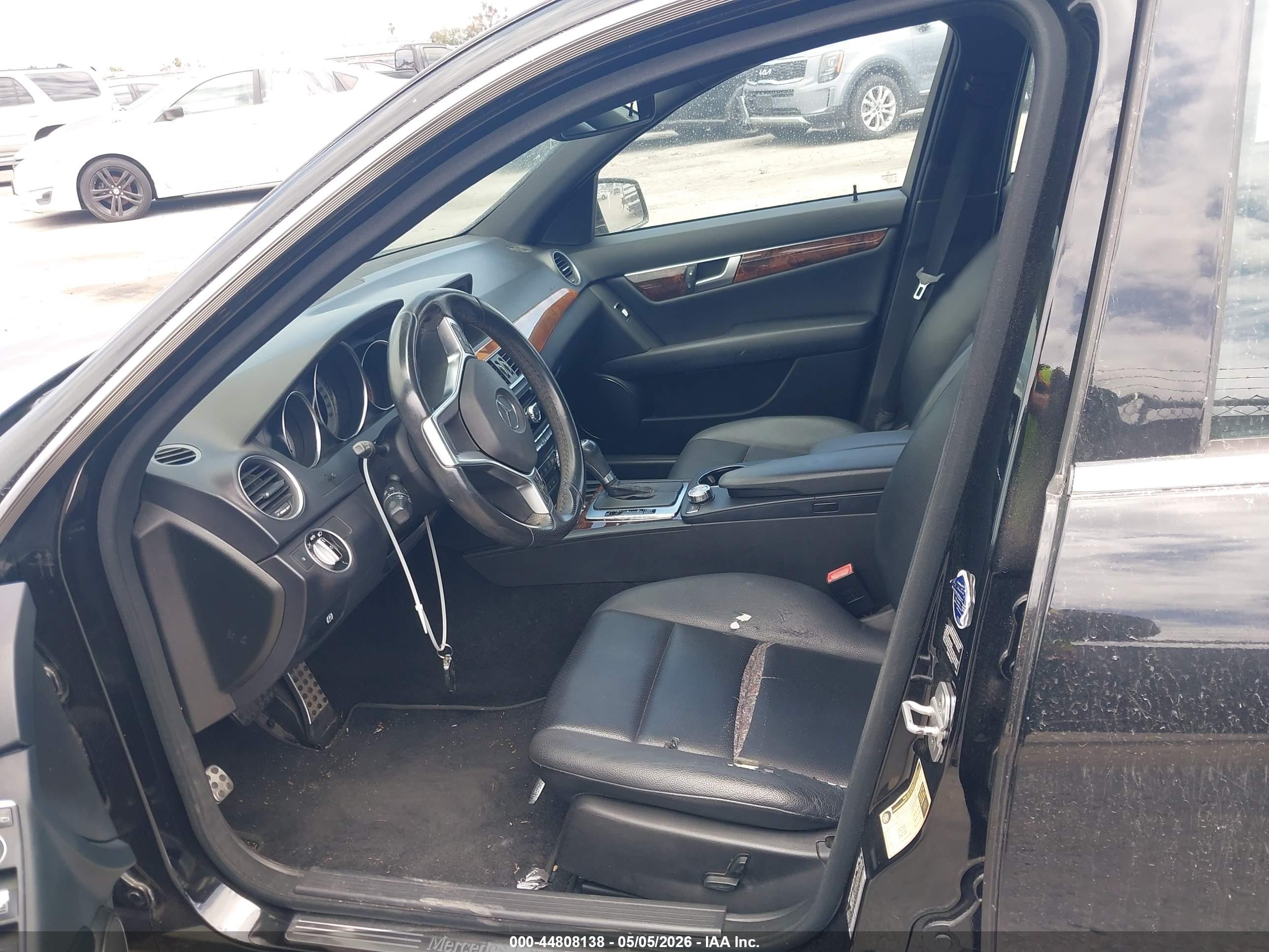 MERCEDES-BENZ C image 5