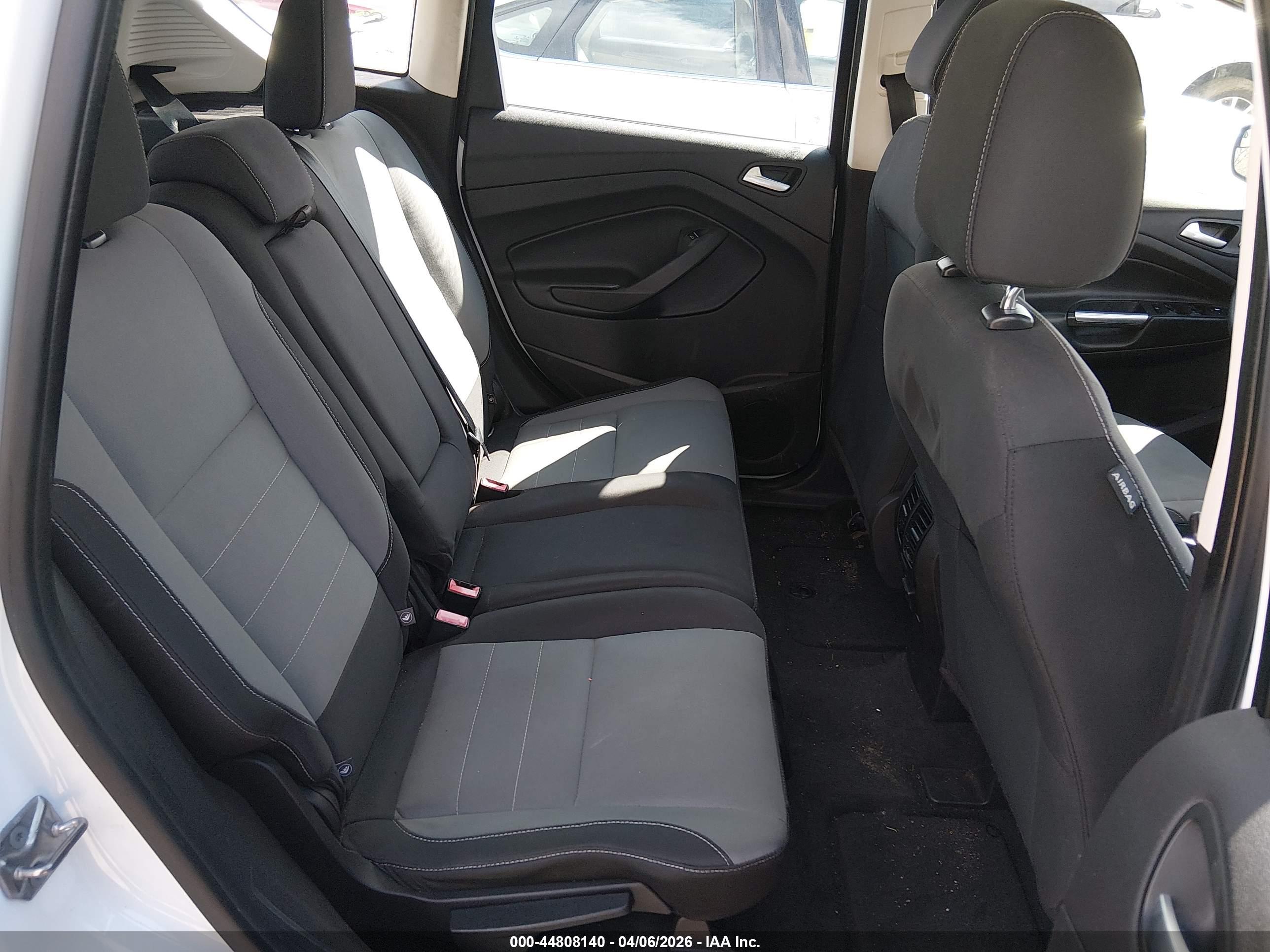 FORD C-MAX image 8