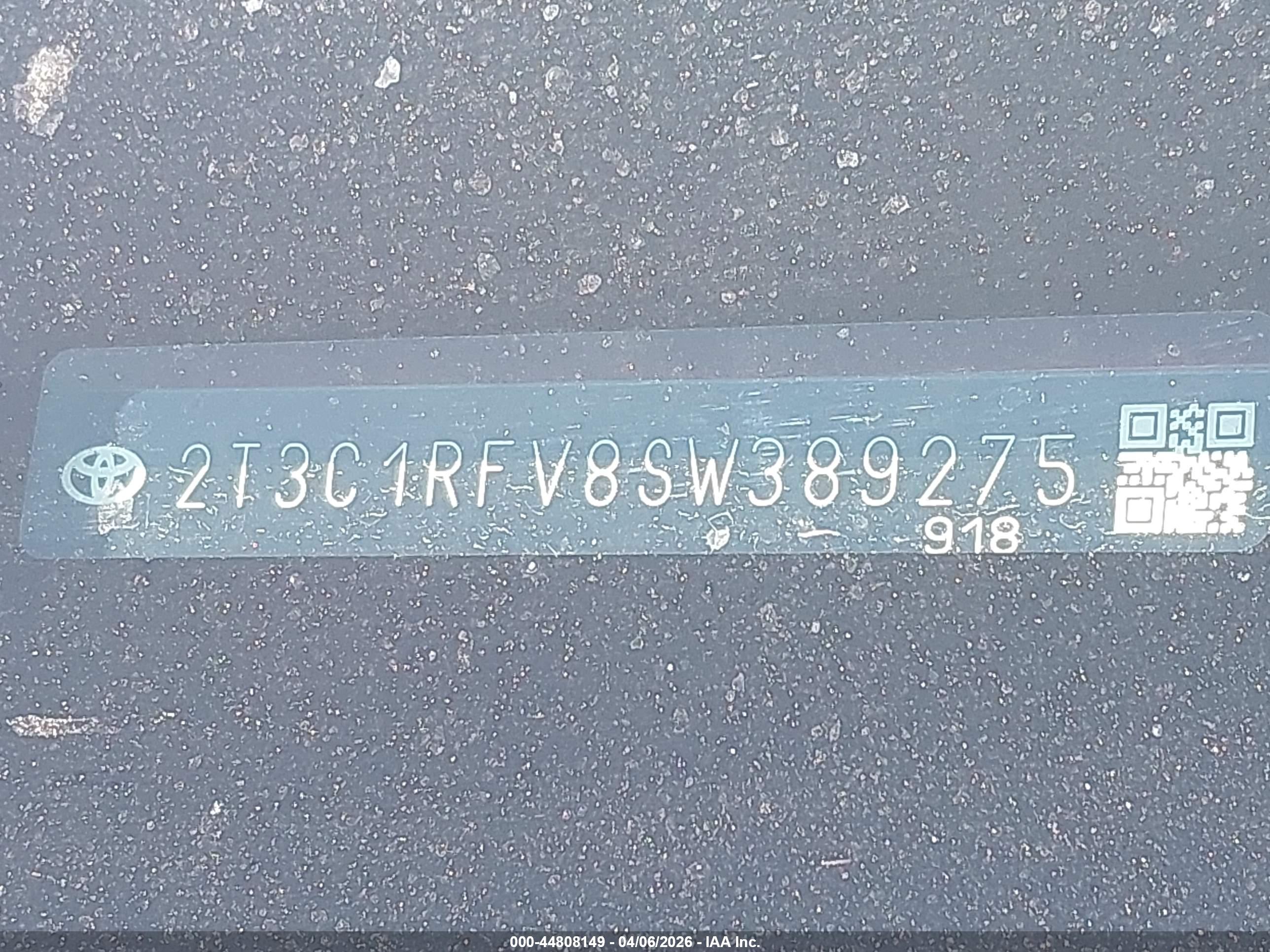 TOYOTA RAV4 image 9