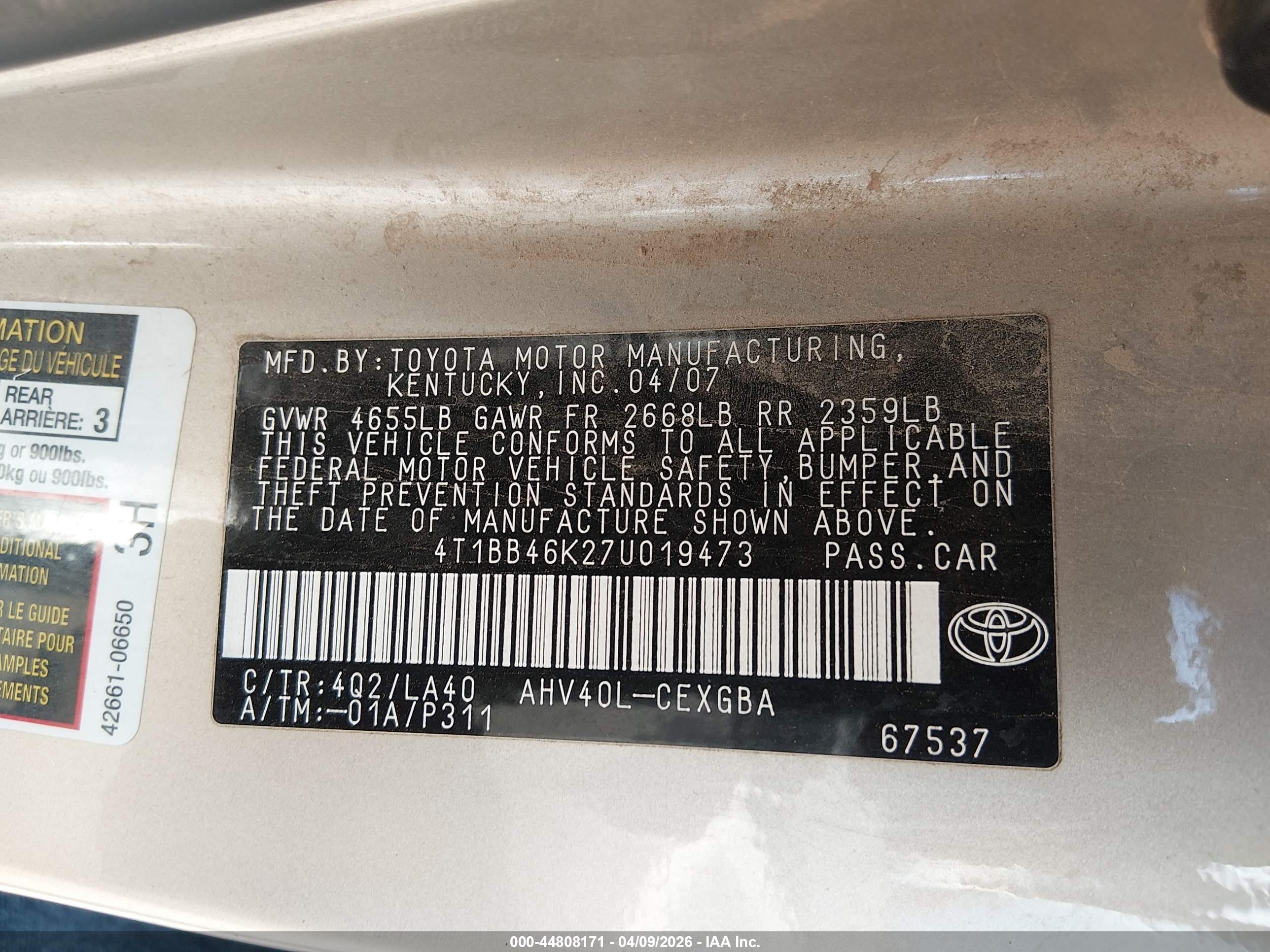 TOYOTA CAMRY image 9