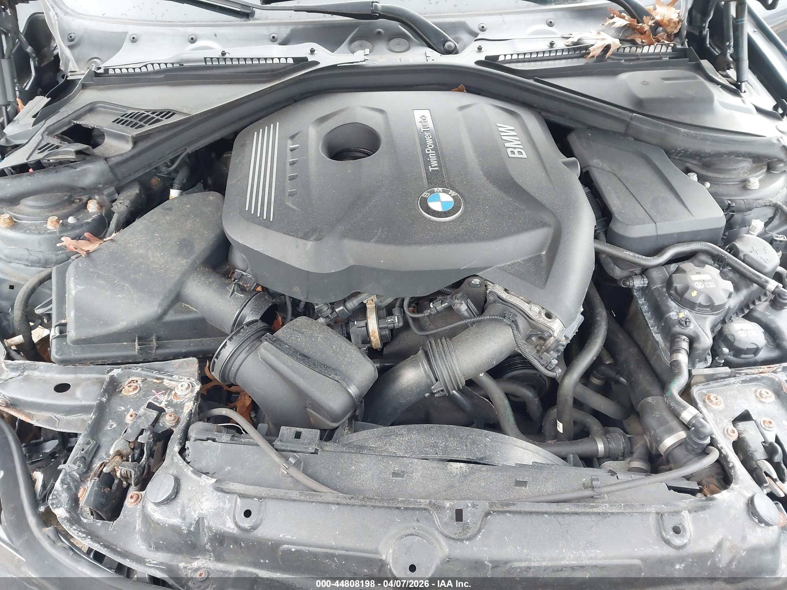 BMW 330I image 10