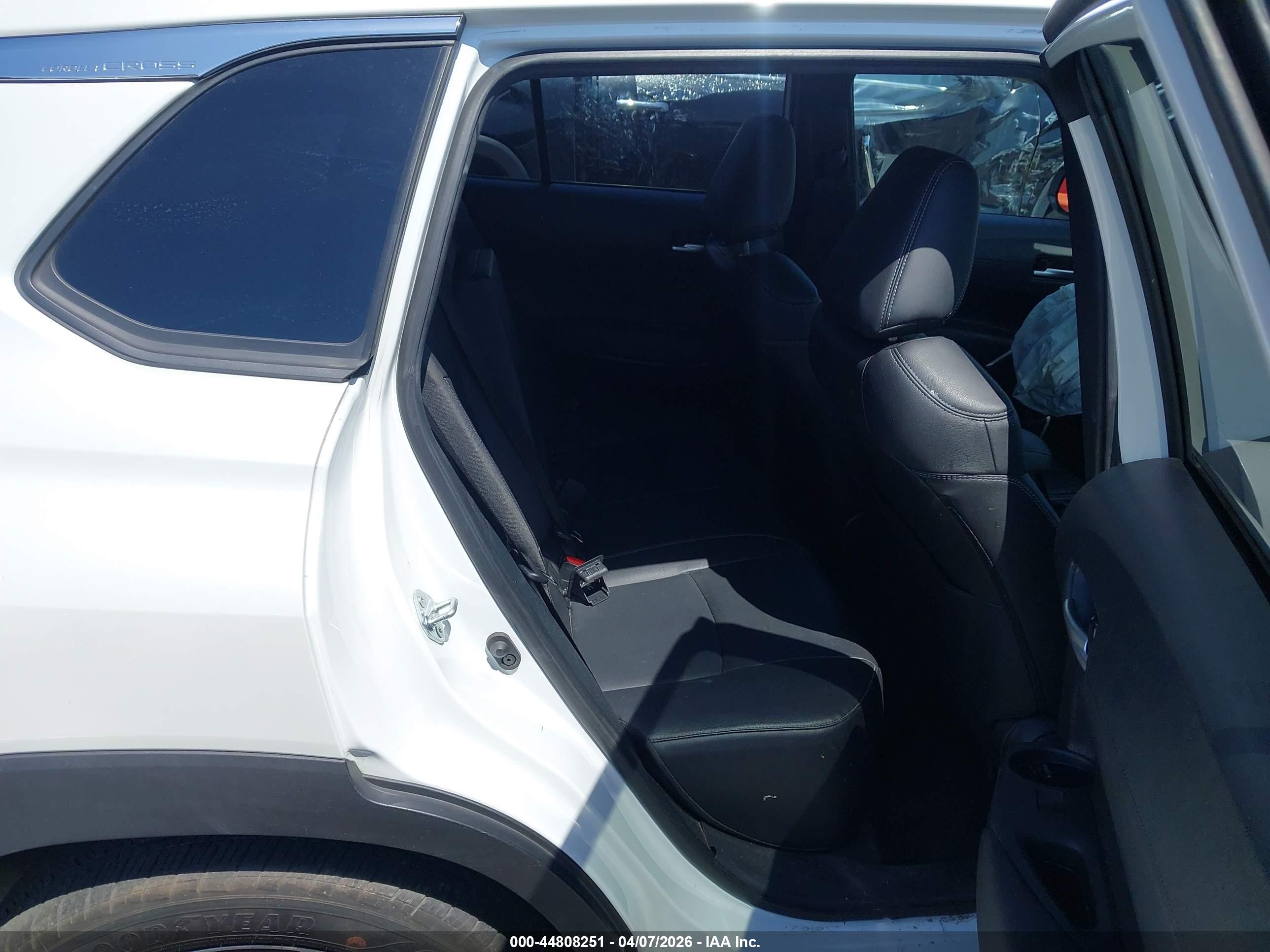 TOYOTA COROLLA image 8