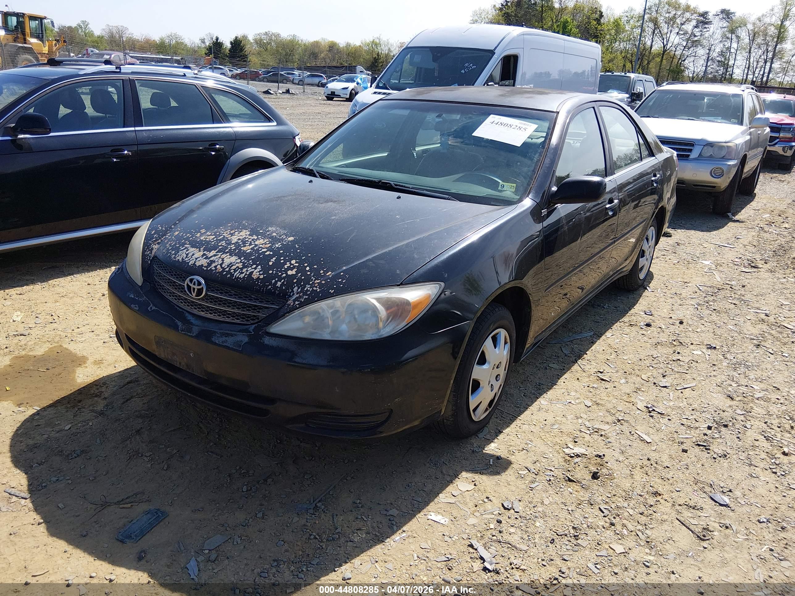 TOYOTA CAMRY image 2