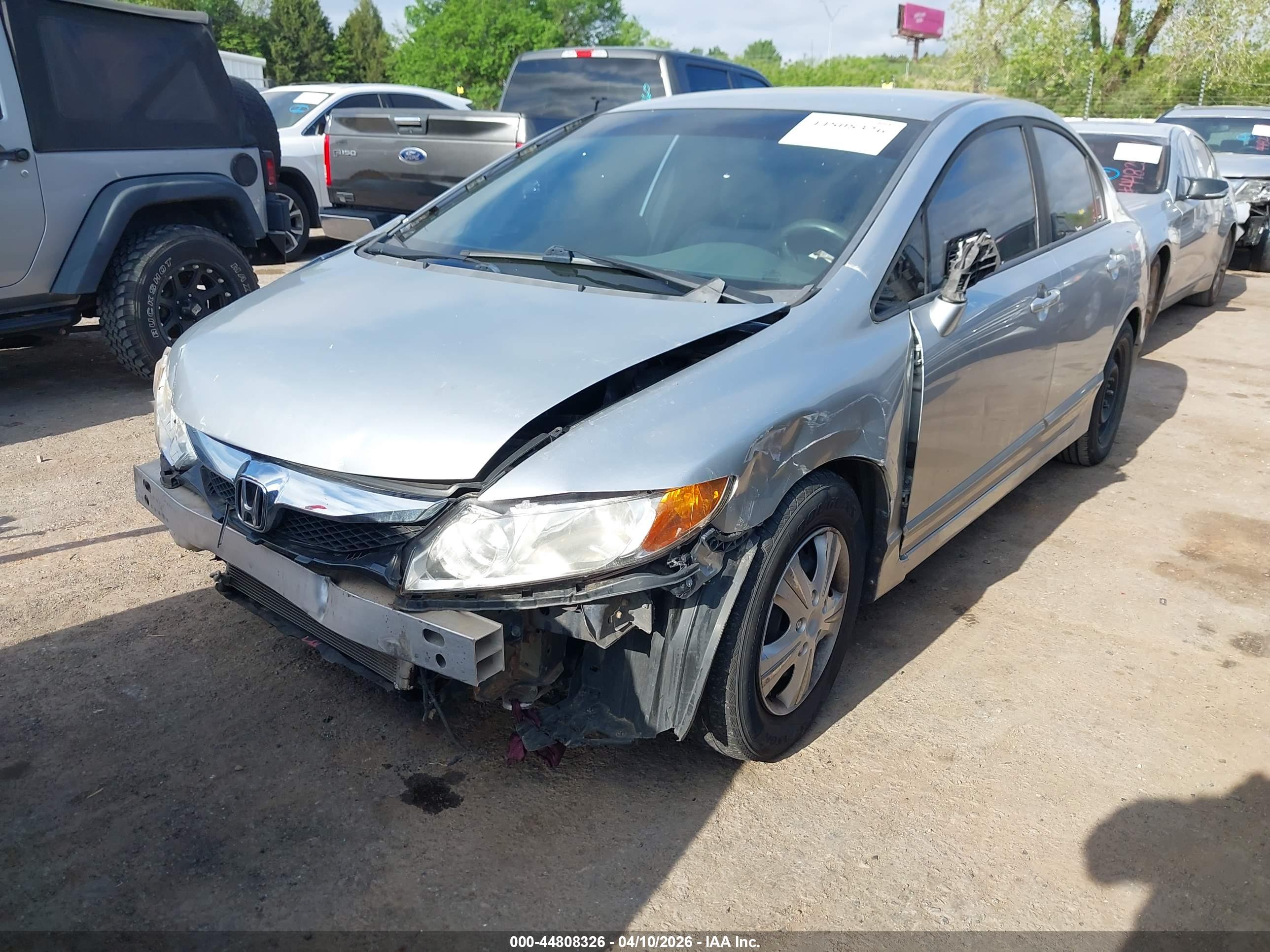 HONDA CIVIC image 2