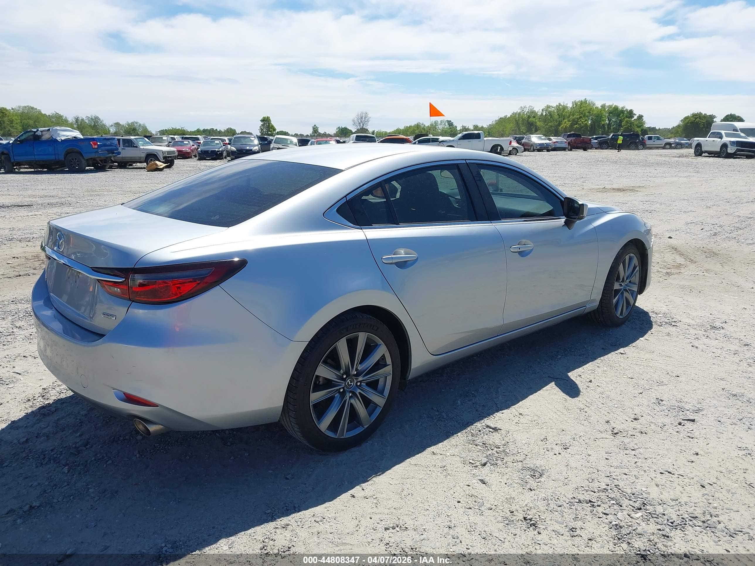 MAZDA MAZDA6 image 4