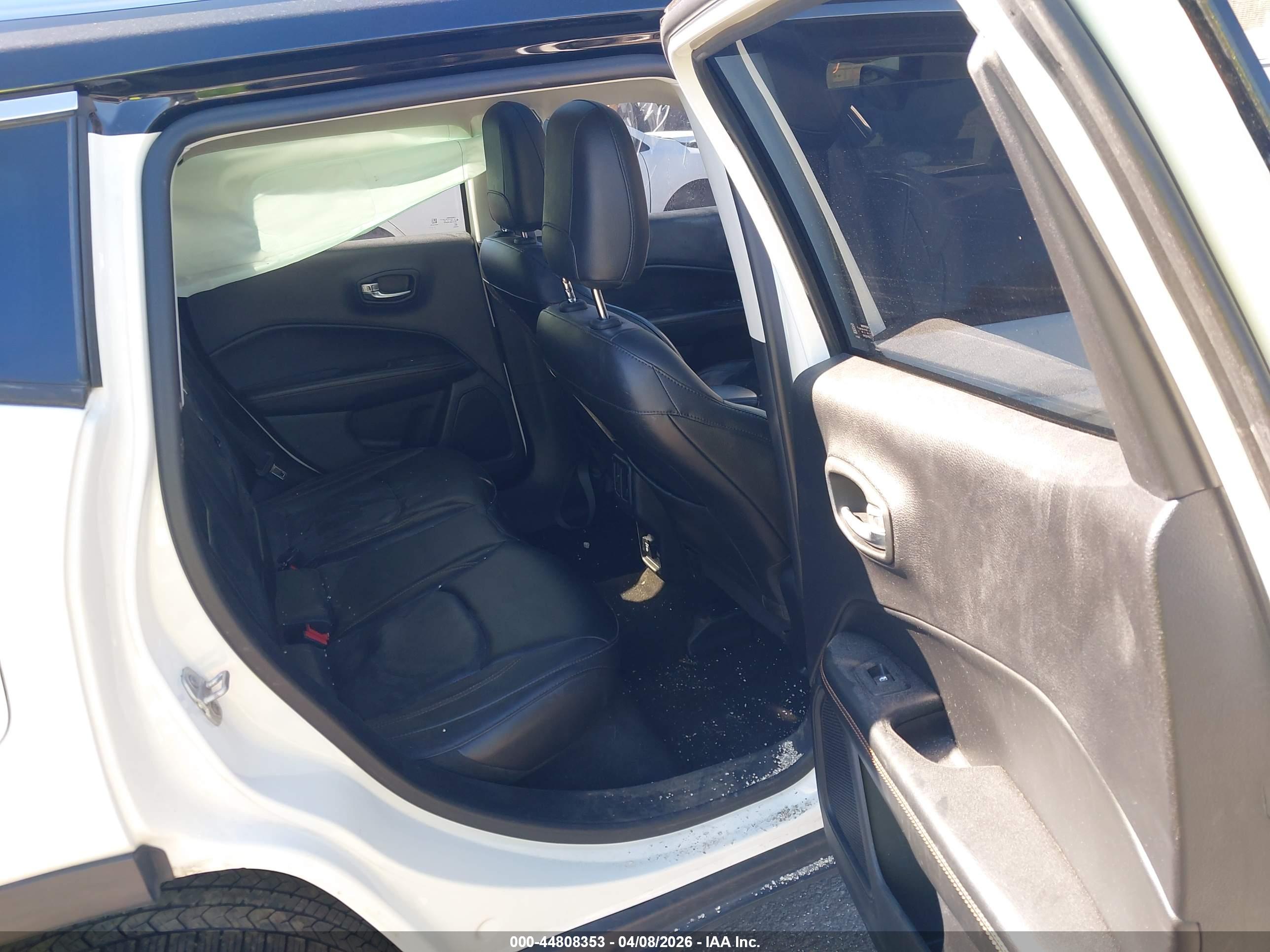 JEEP COMPASS image 8