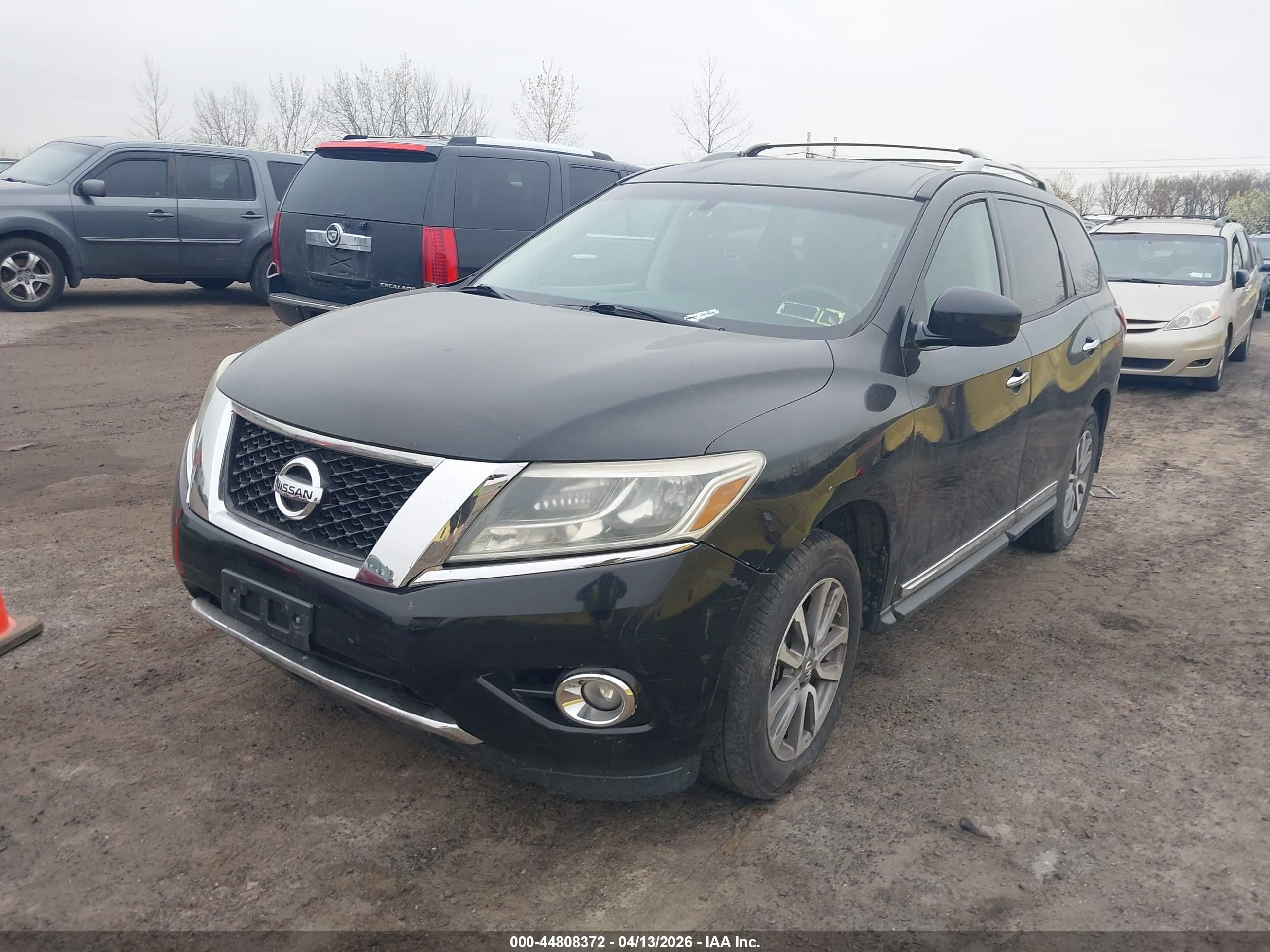 NISSAN PATHFINDER image 6
