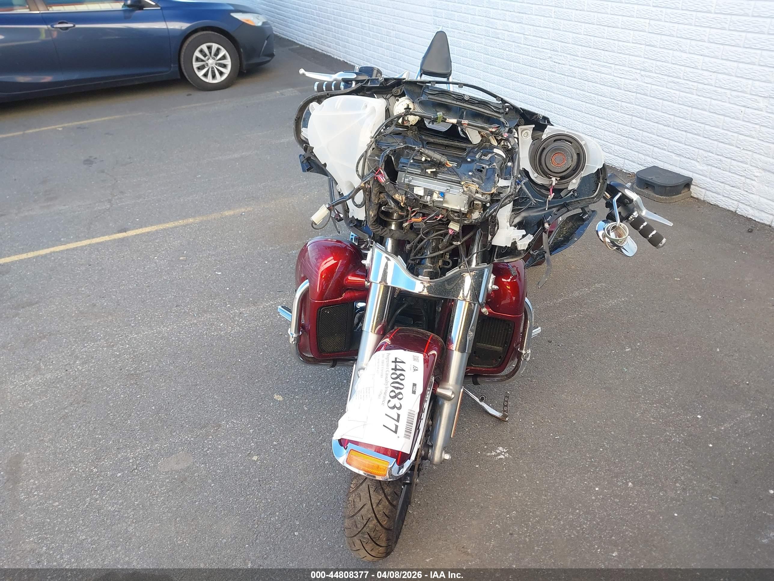 HARLEY-DAVIDSON FLHTKL image 5