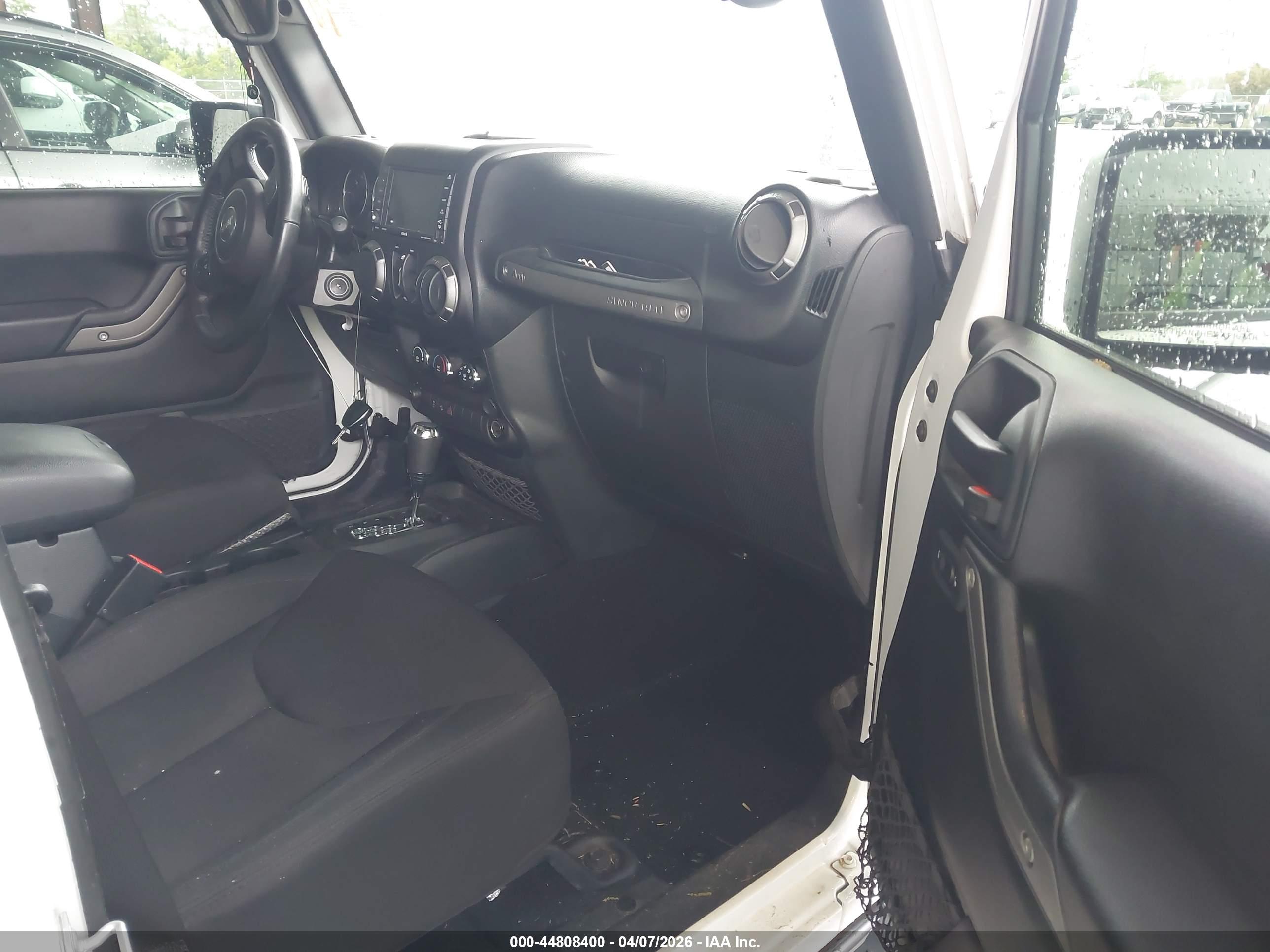 JEEP WRANGLER image 5