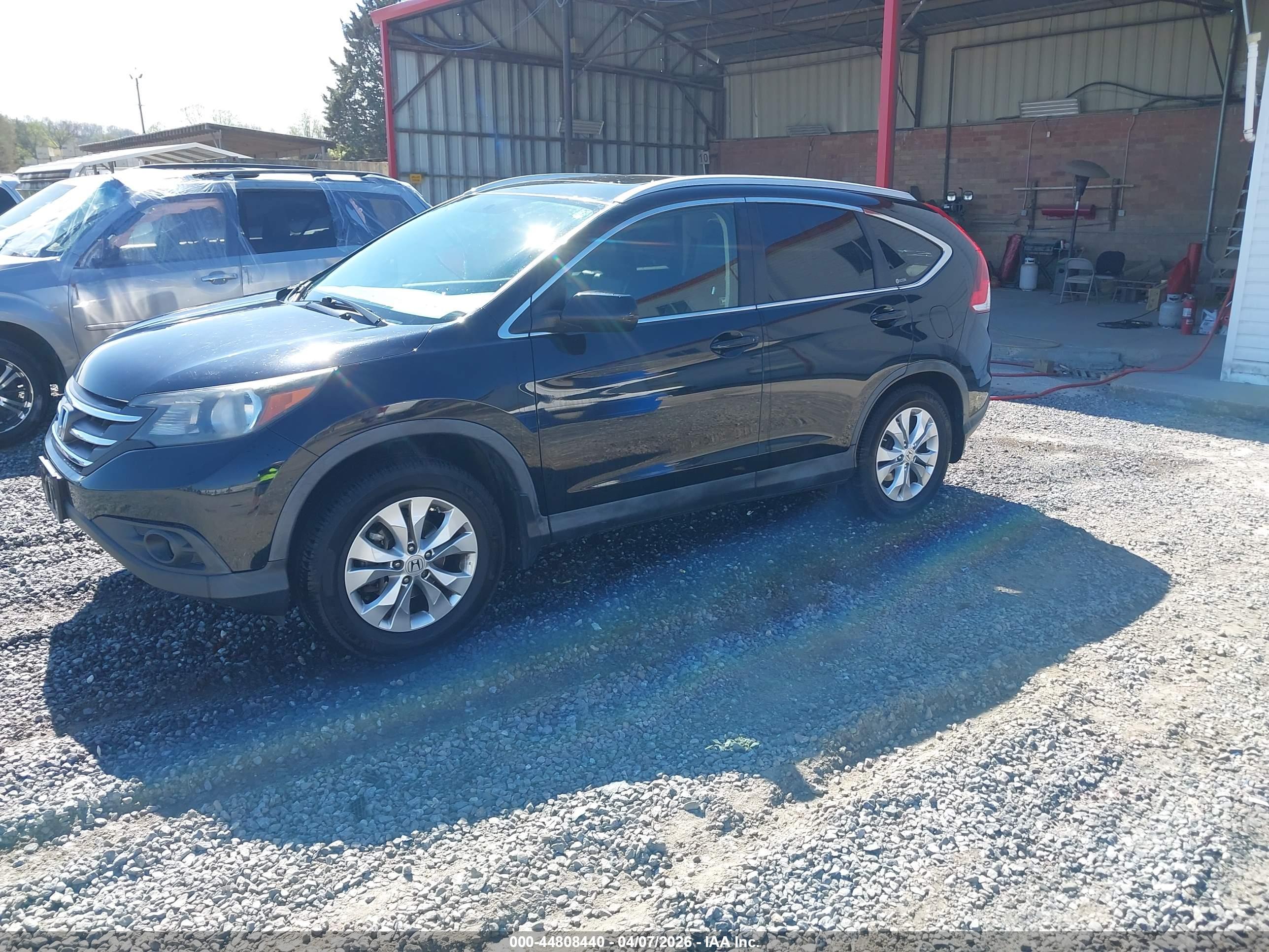 HONDA CR-V image 2