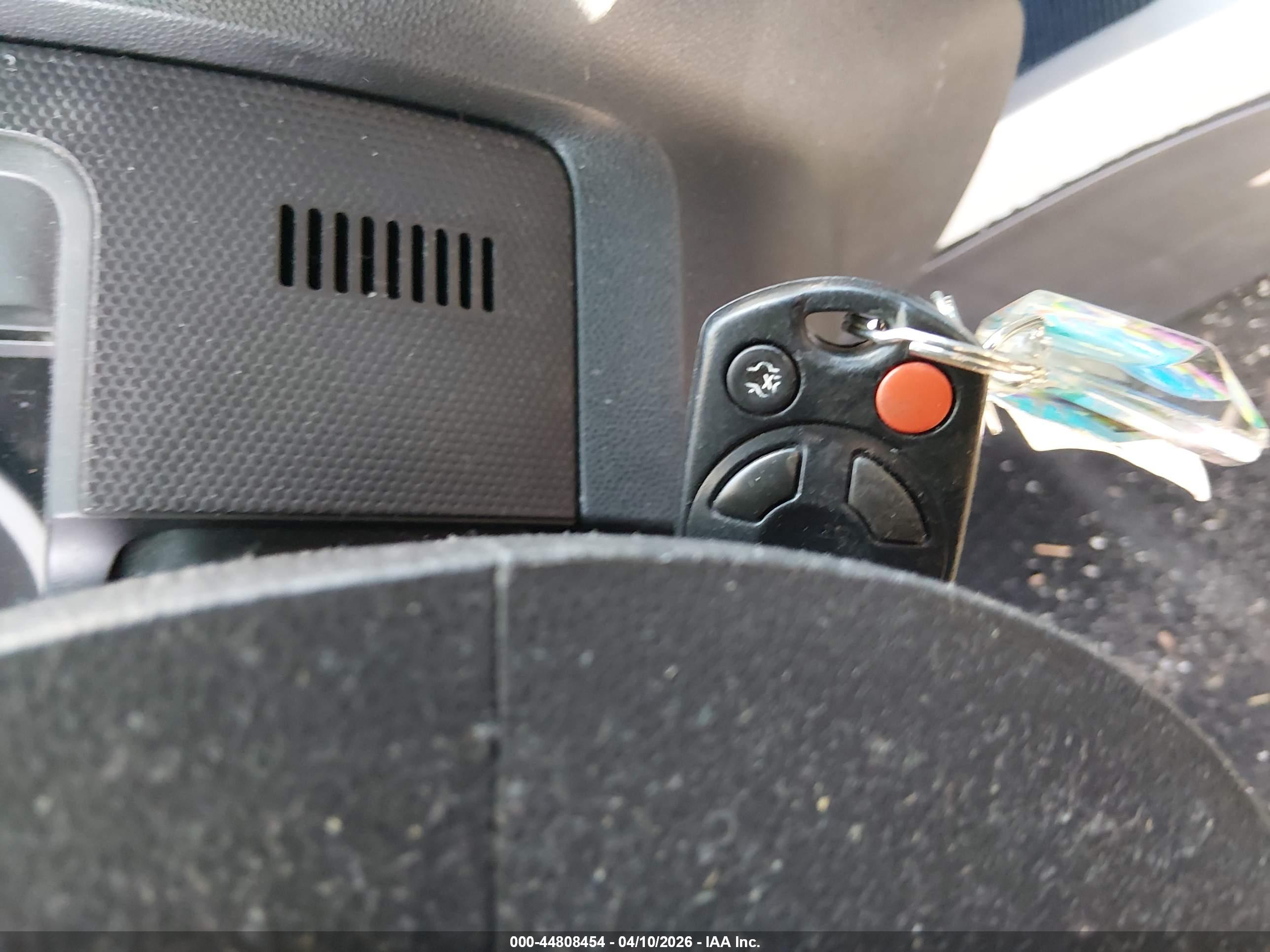 FORD ESCAPE image 11