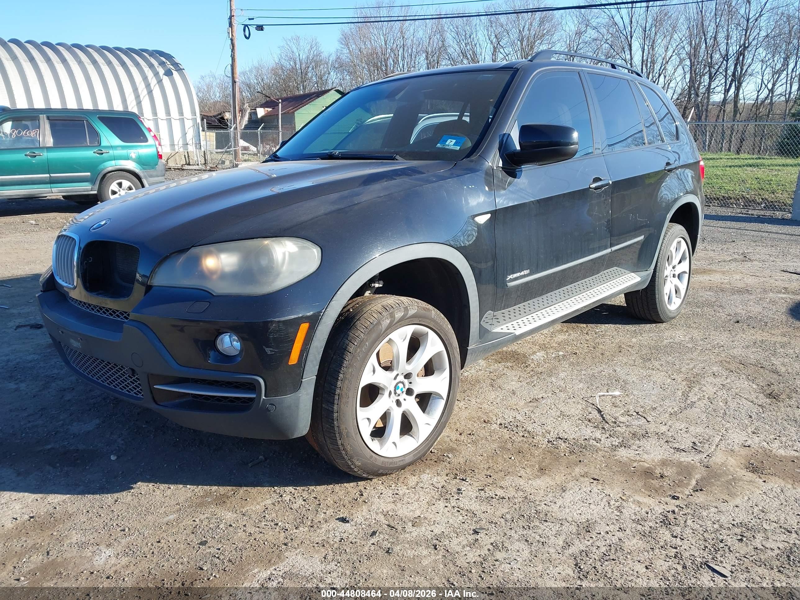 BMW X5 image 2