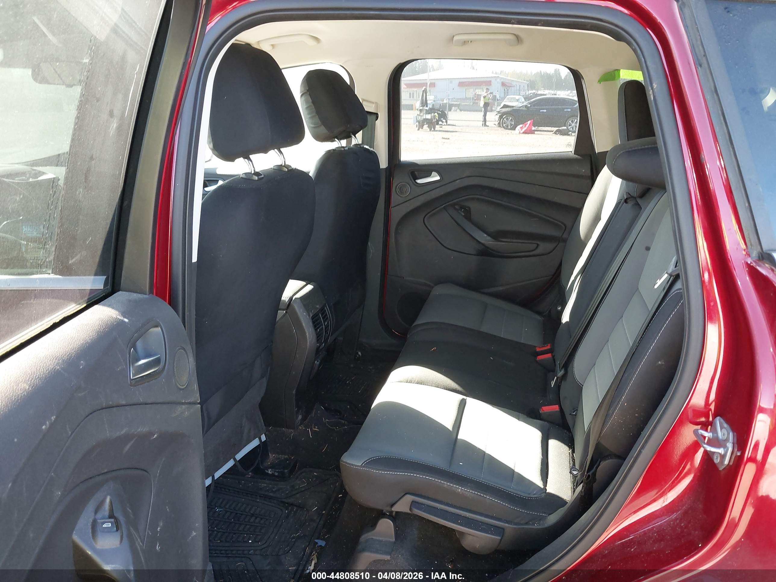 FORD ESCAPE image 8