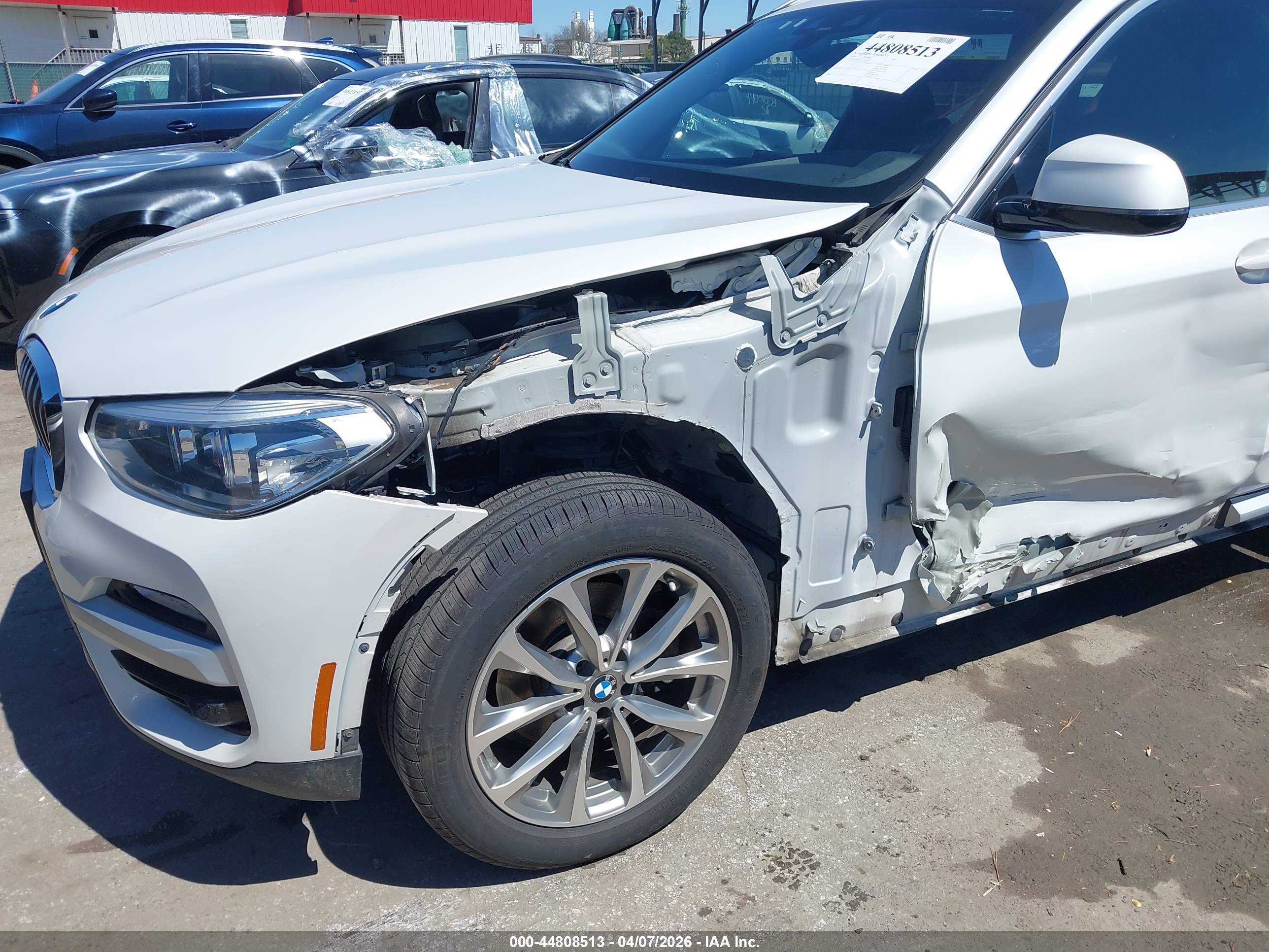 BMW X3 image 6