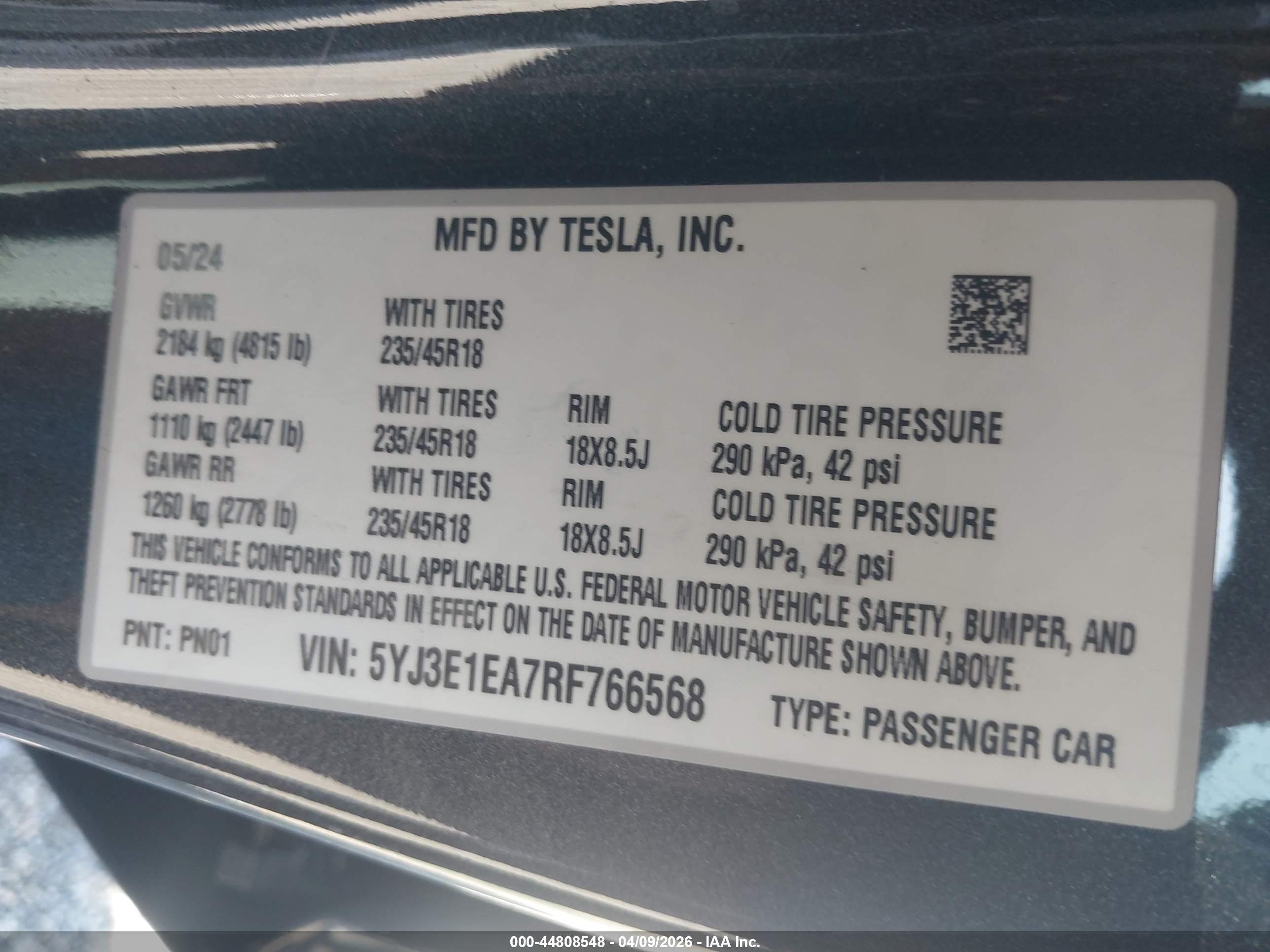 TESLA MODEL image 9