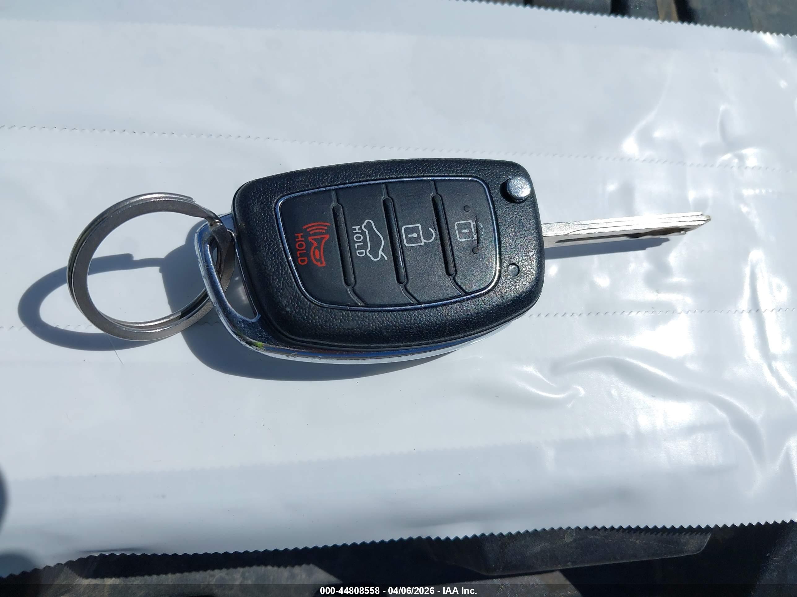 HYUNDAI SONATA image 11