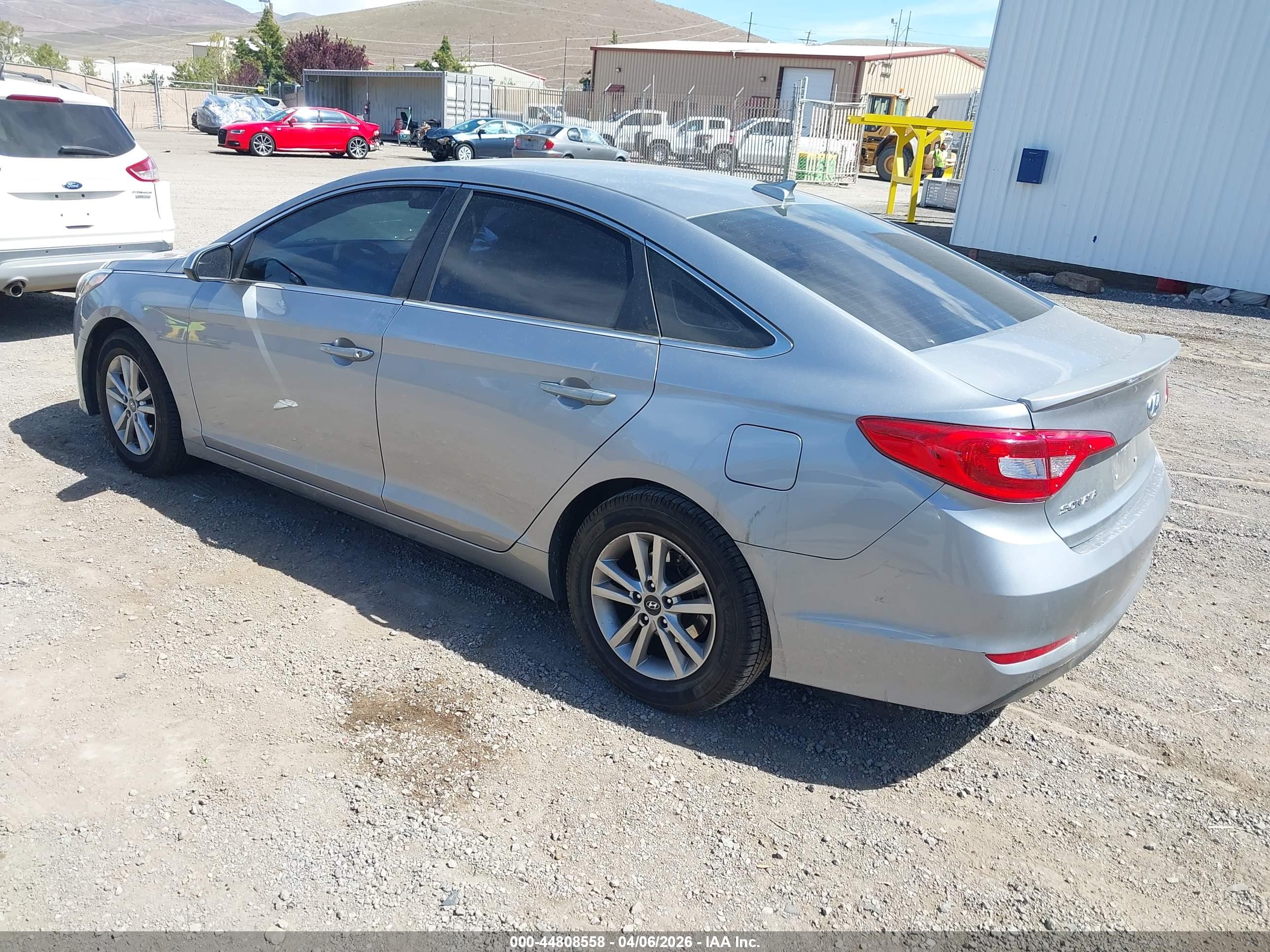 HYUNDAI SONATA image 3
